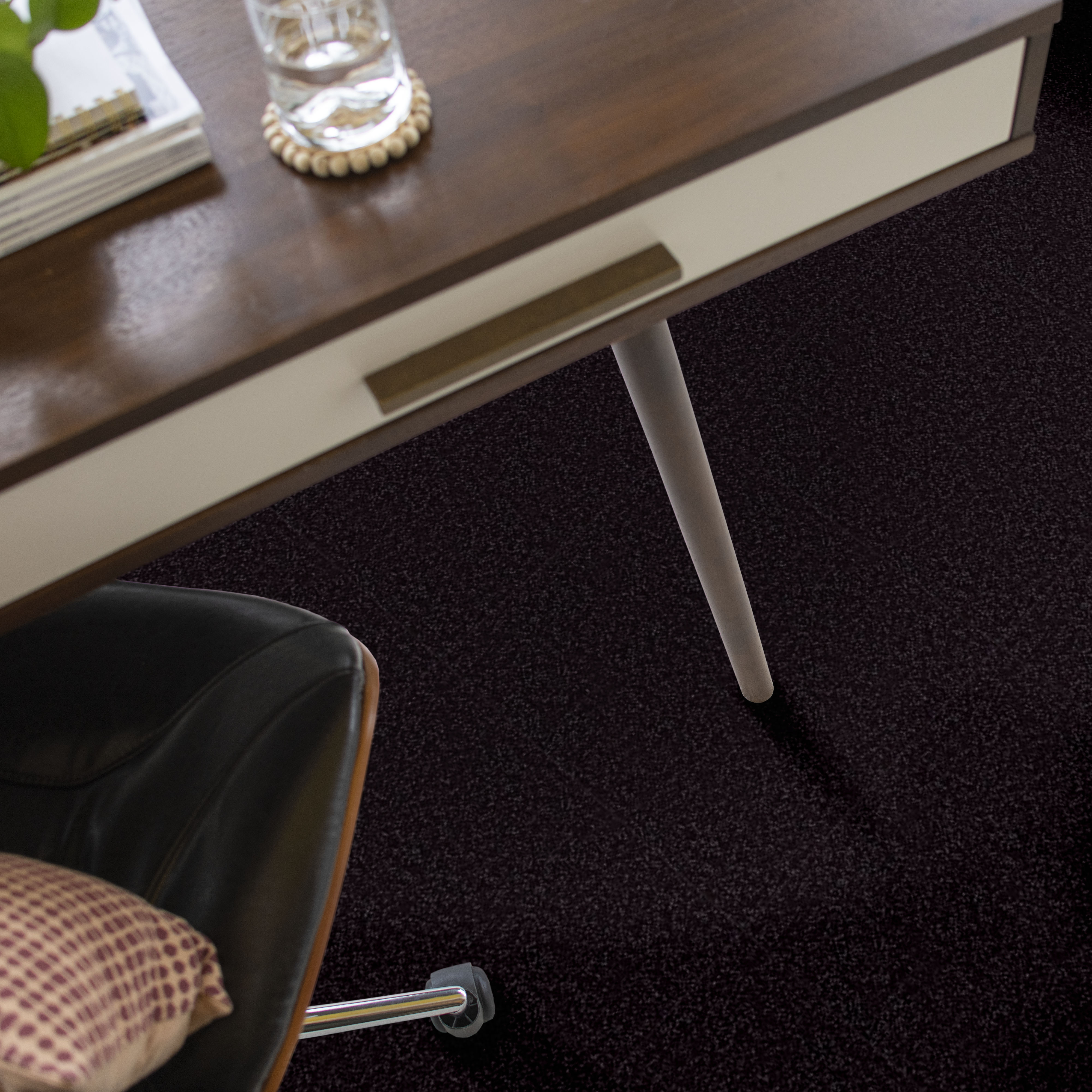 KID CROSSING PIRATE PATCH ROOM