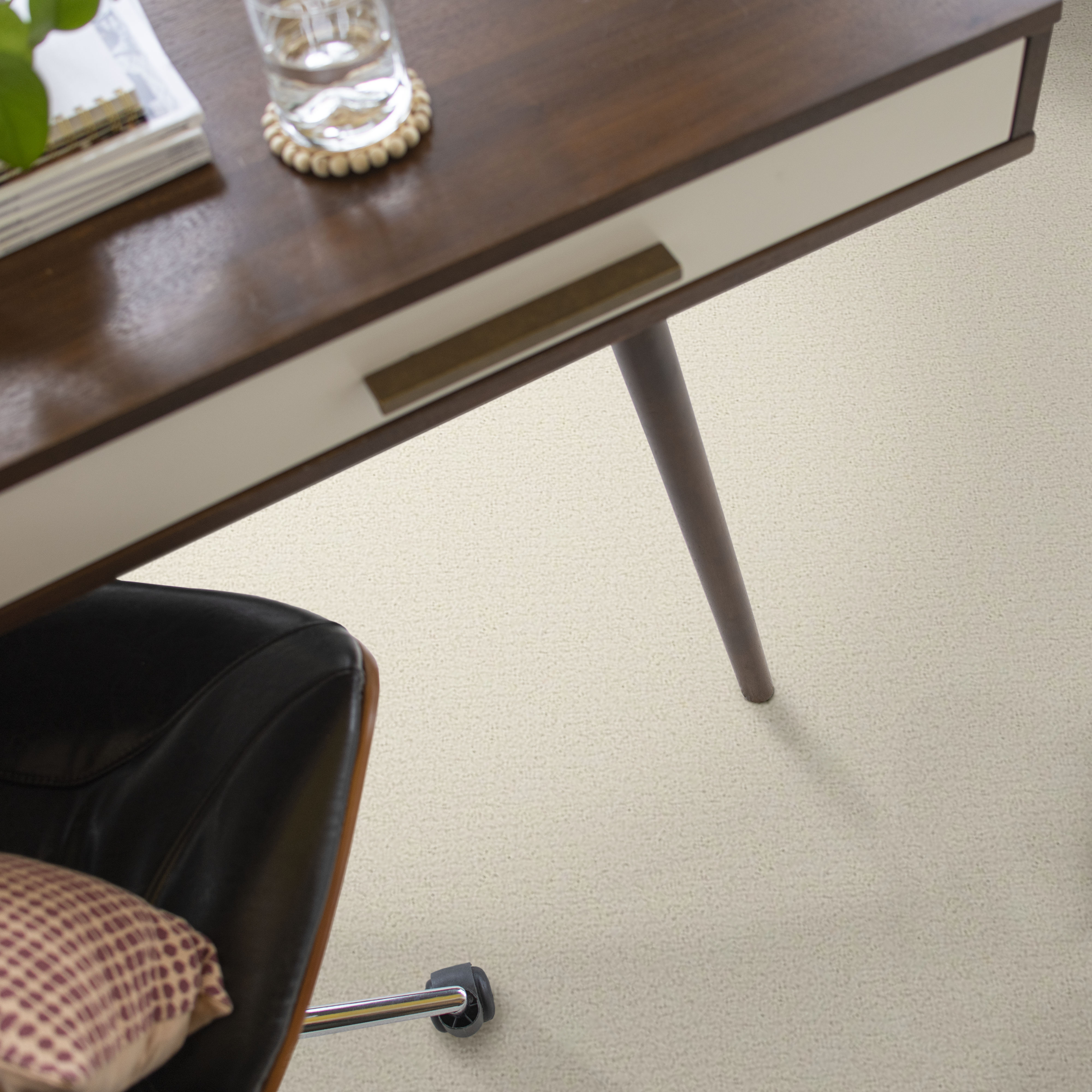 TIMELESS CHARM LOOP CHINA PEARL ROOM