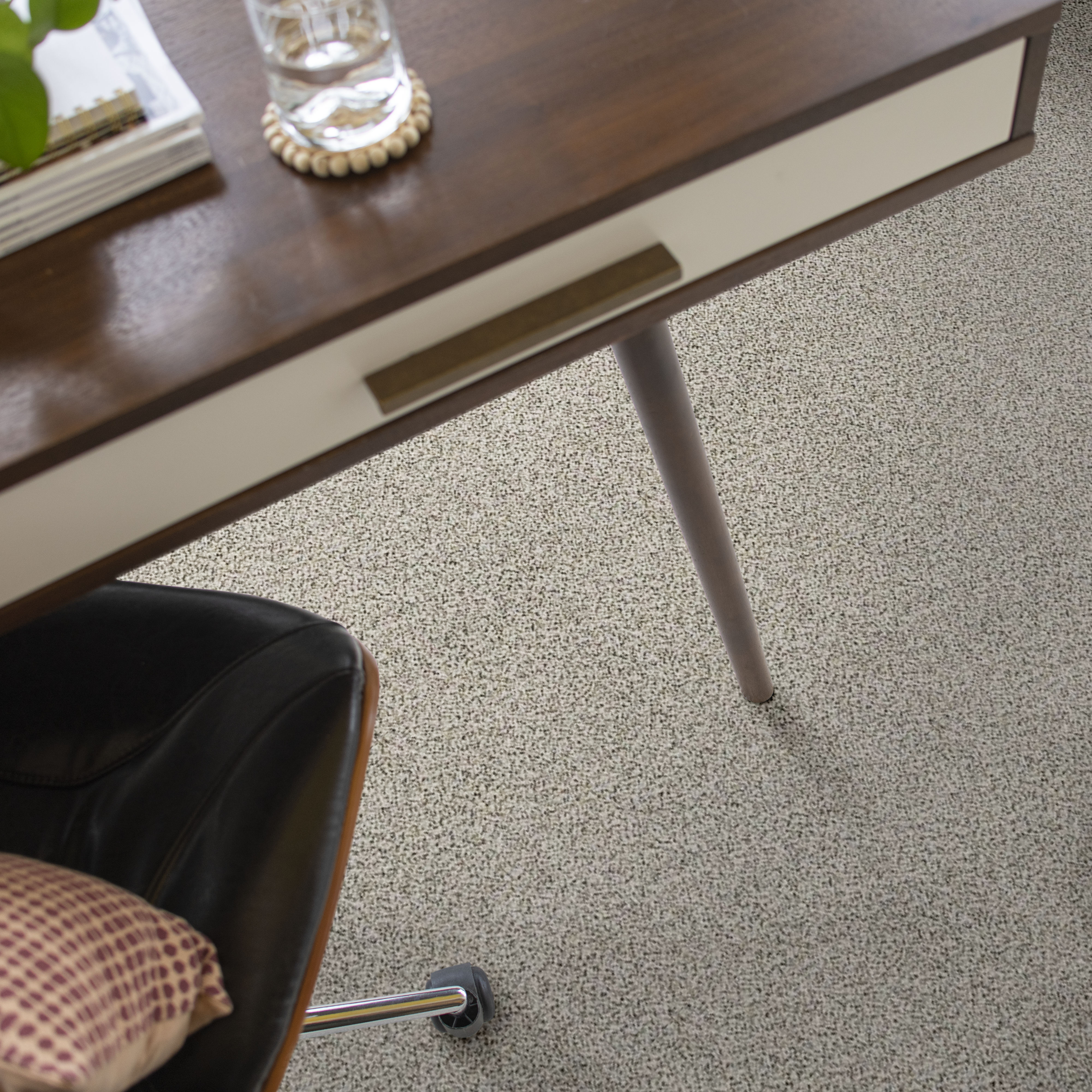 ELEMENTAL MIX I SNOWBOUND ROOM