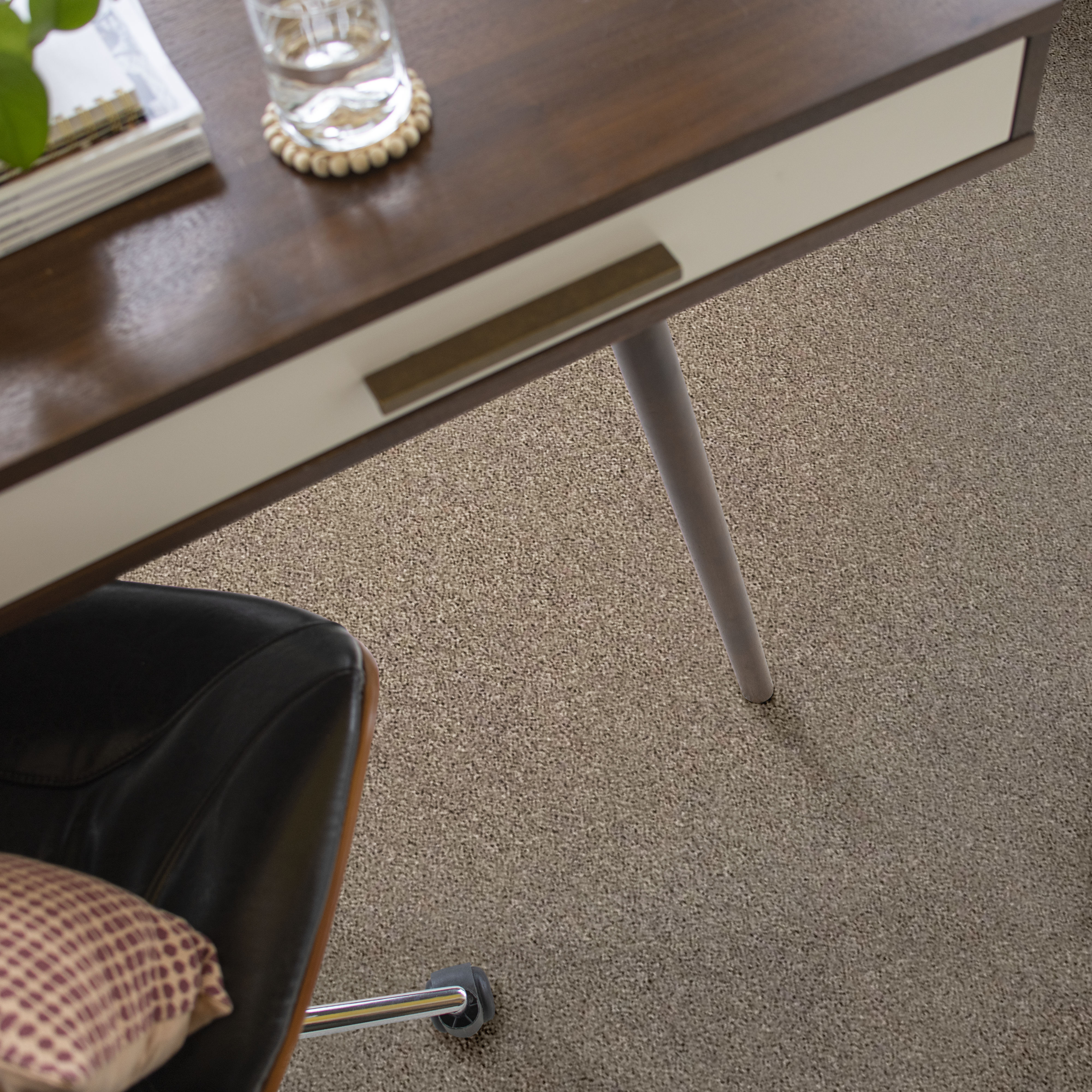 SHAKE IT UP (S) FOREVER PEWTER ROOM