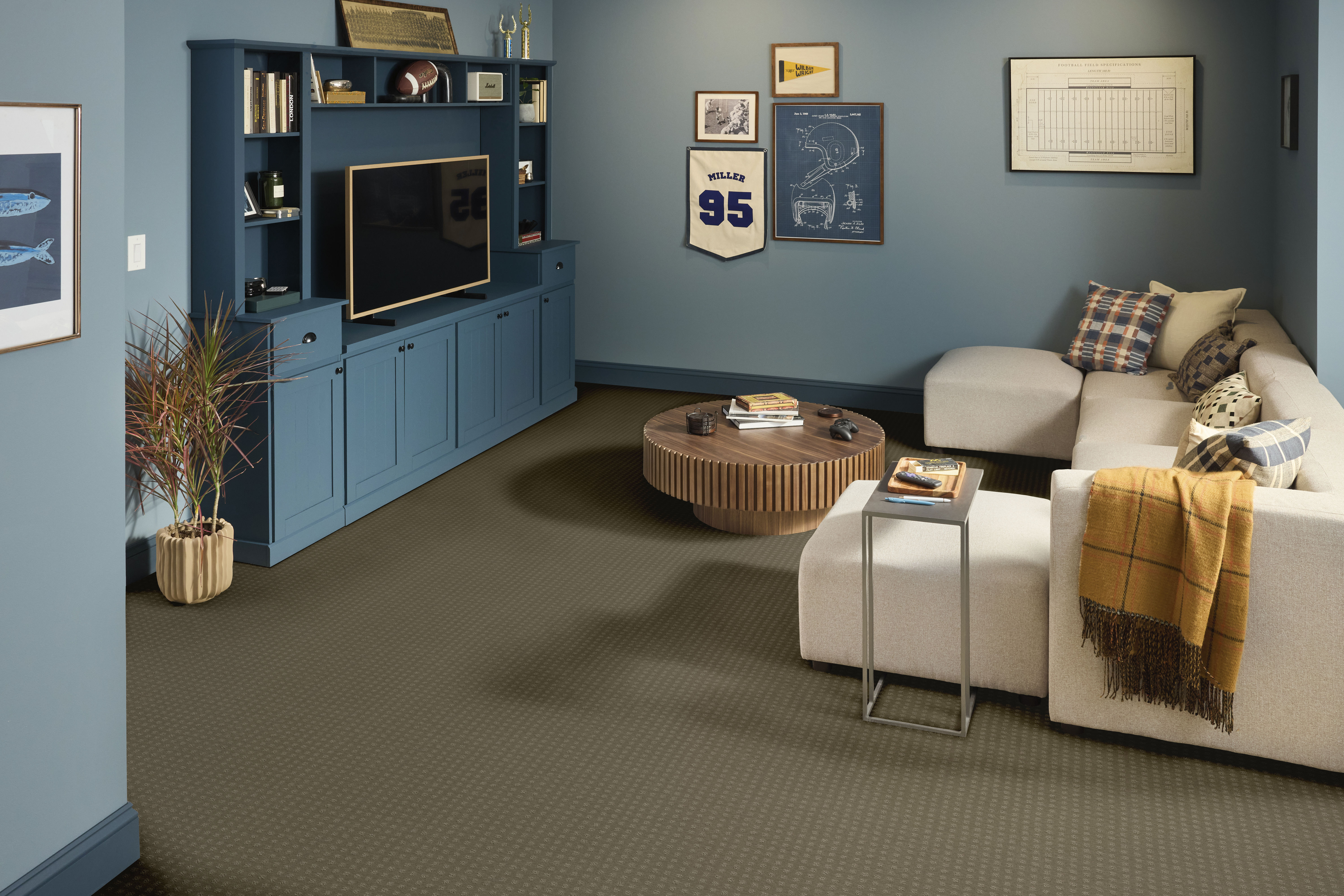 ALLURING DISPOSITION MOCHA ROOM