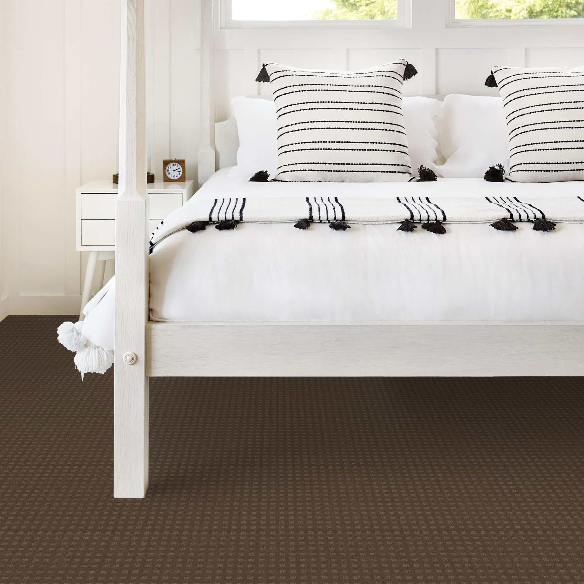 THE FAIR DRIFTWOOD ROOM