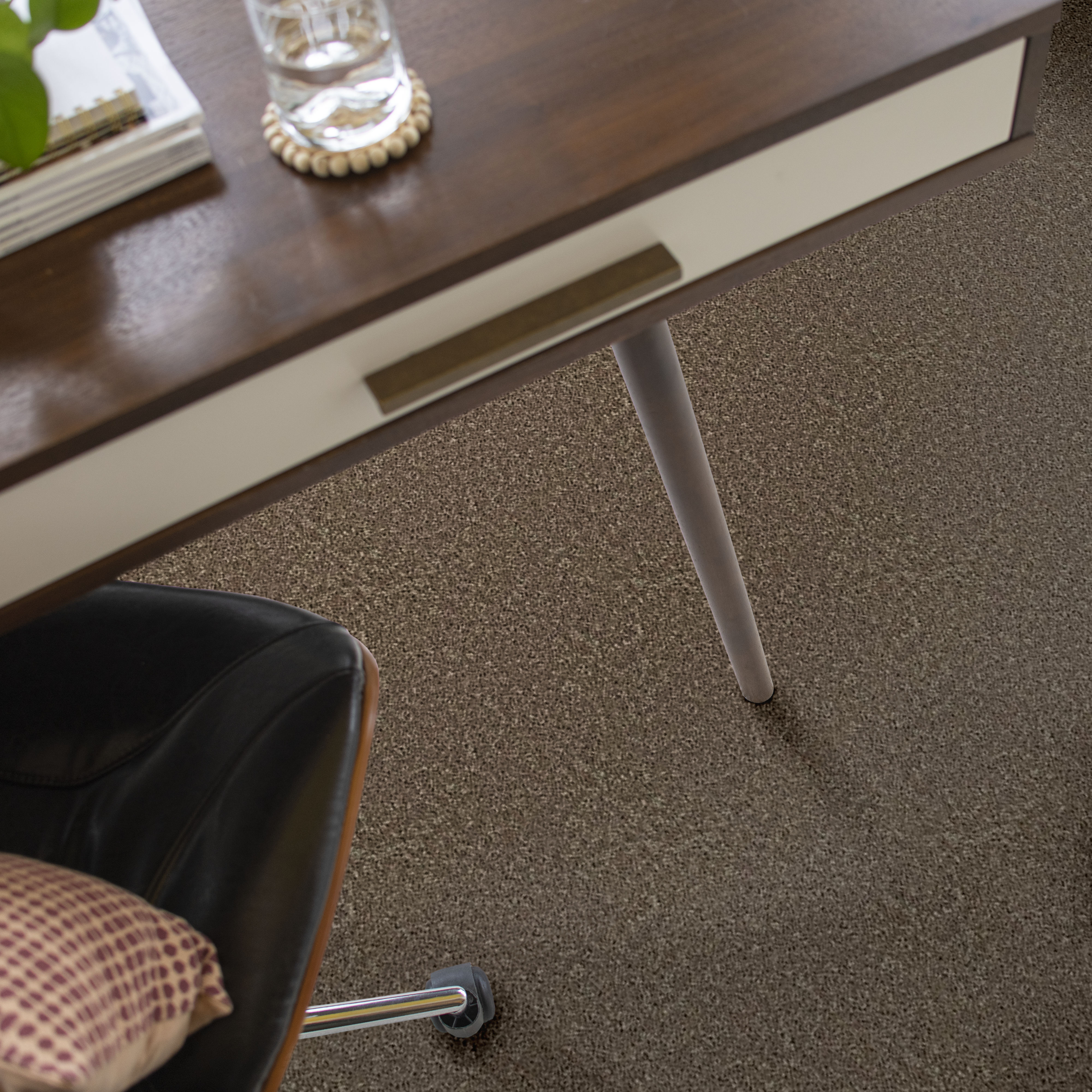 DREXEL HILL I 15 HEARTH STONE ROOM