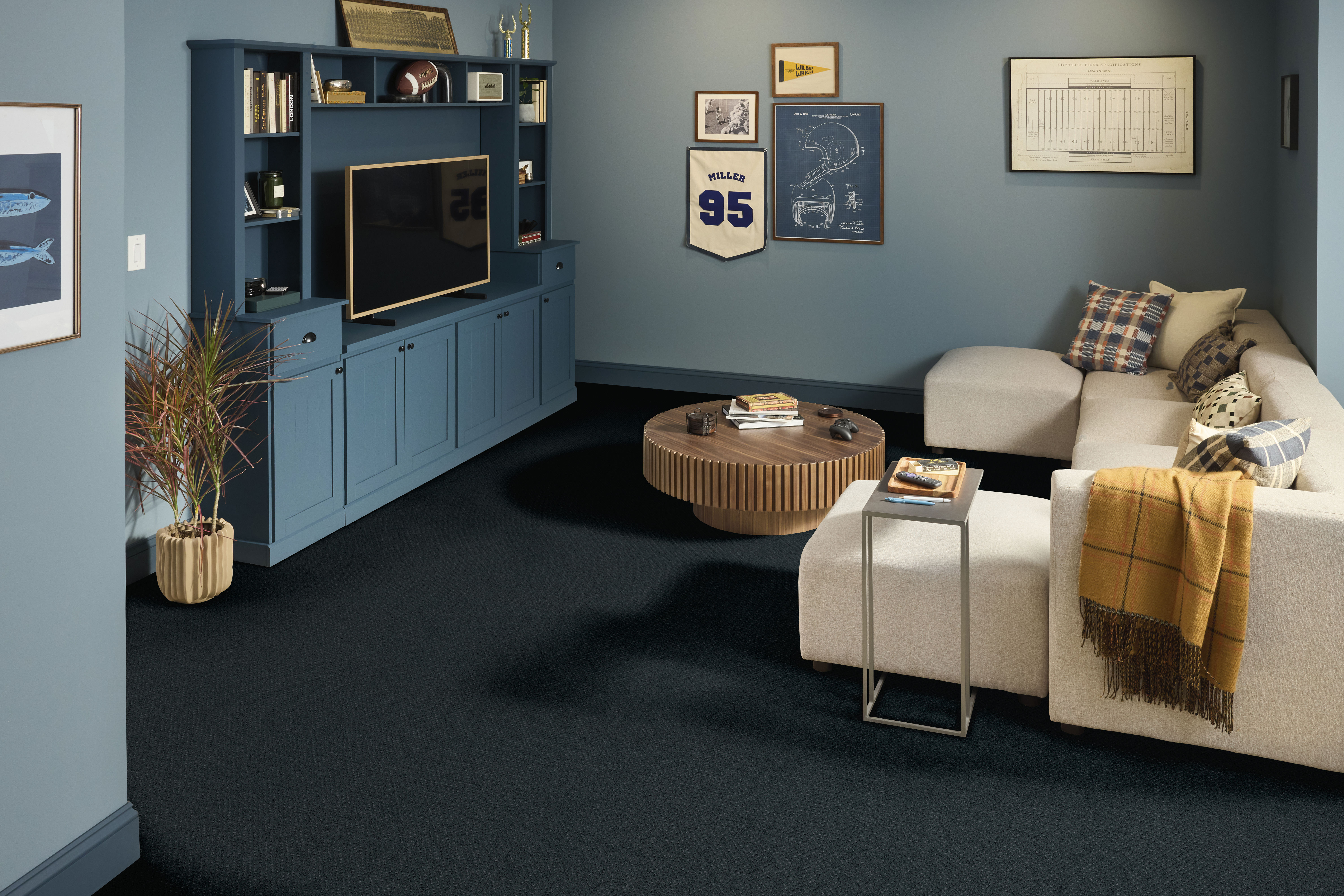 SQUARE ONE INDIGO ROOM