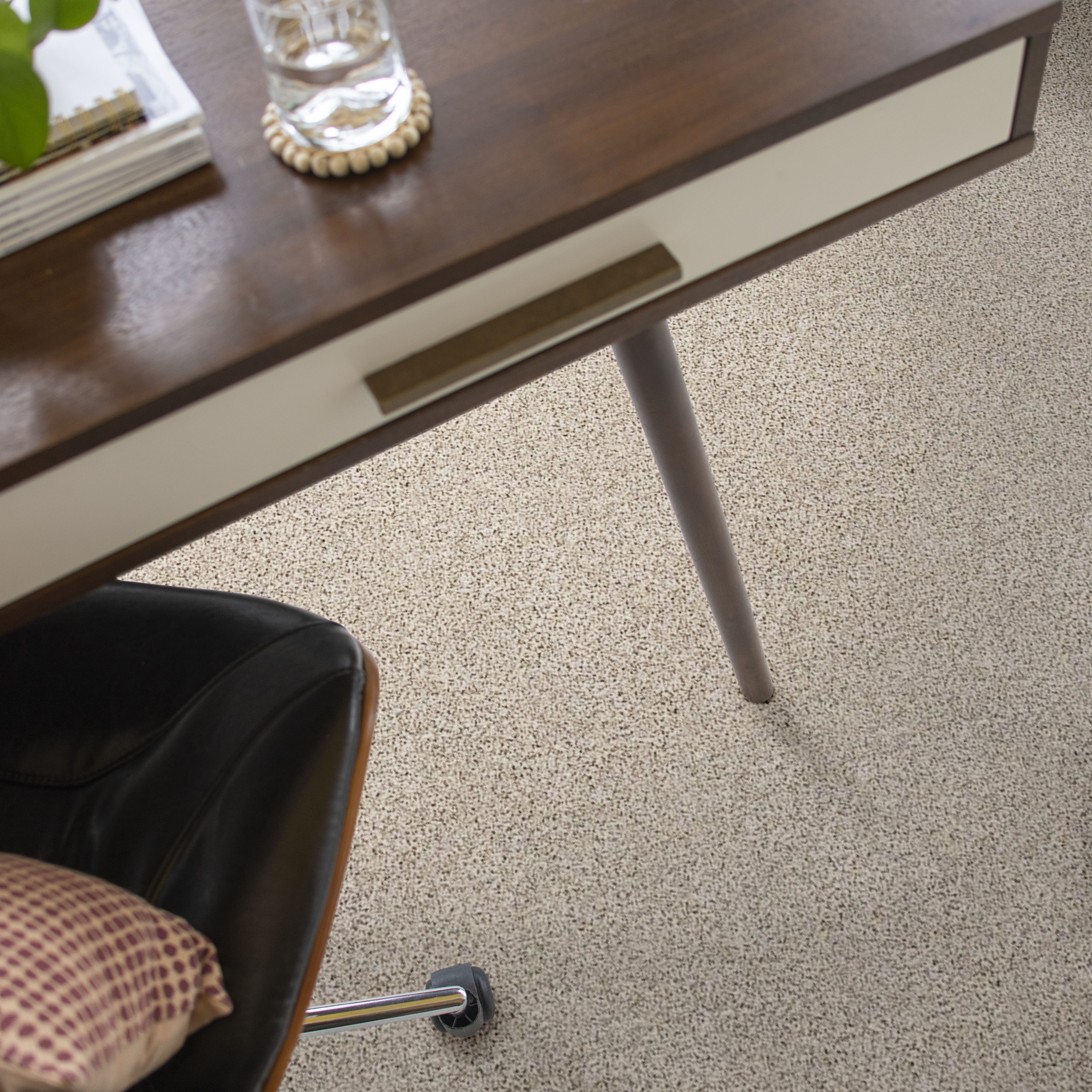 STRANDS OF NATURE III PIXELS ROOM