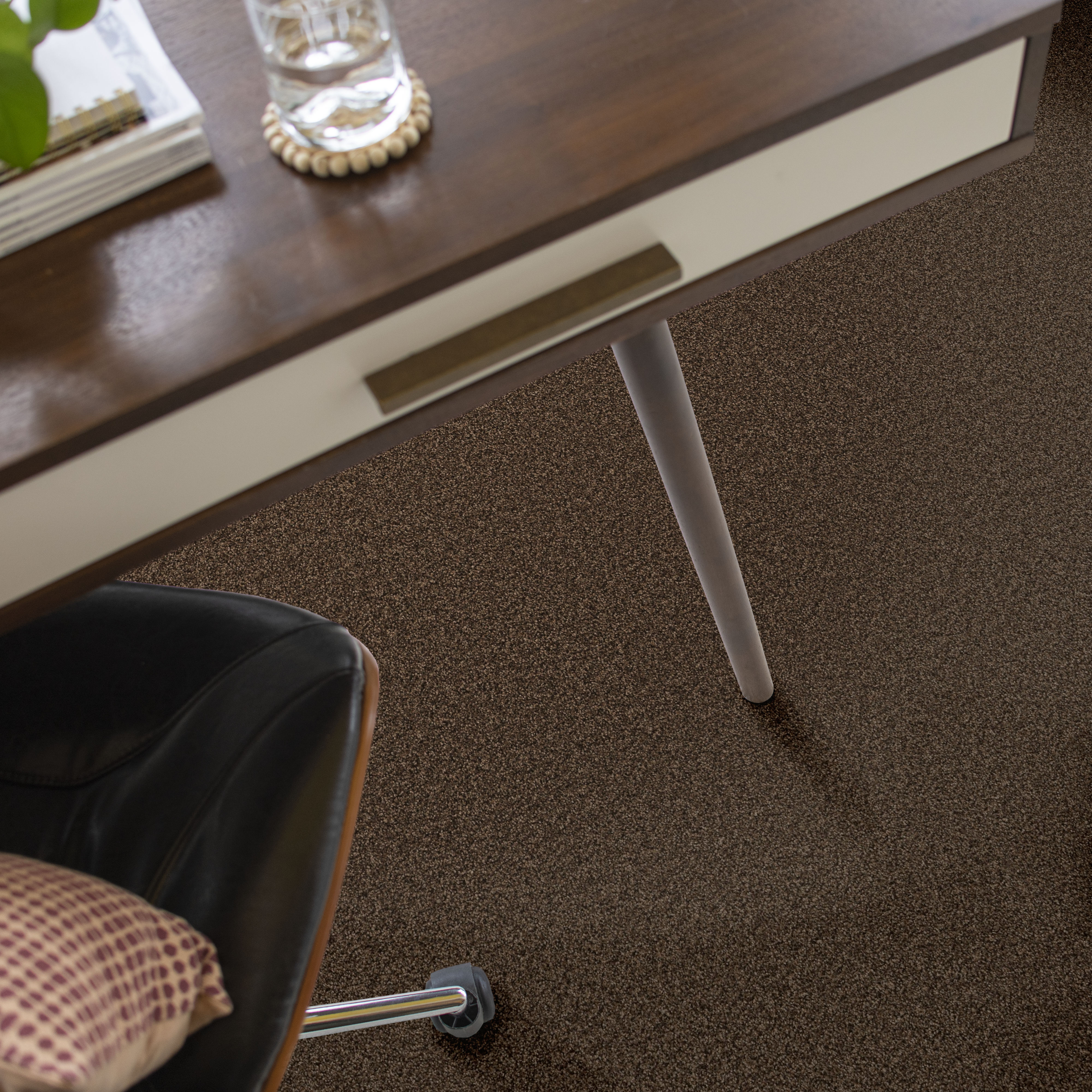 Find your comfort I - Tonal CHOCOLATE TREAT ROOM