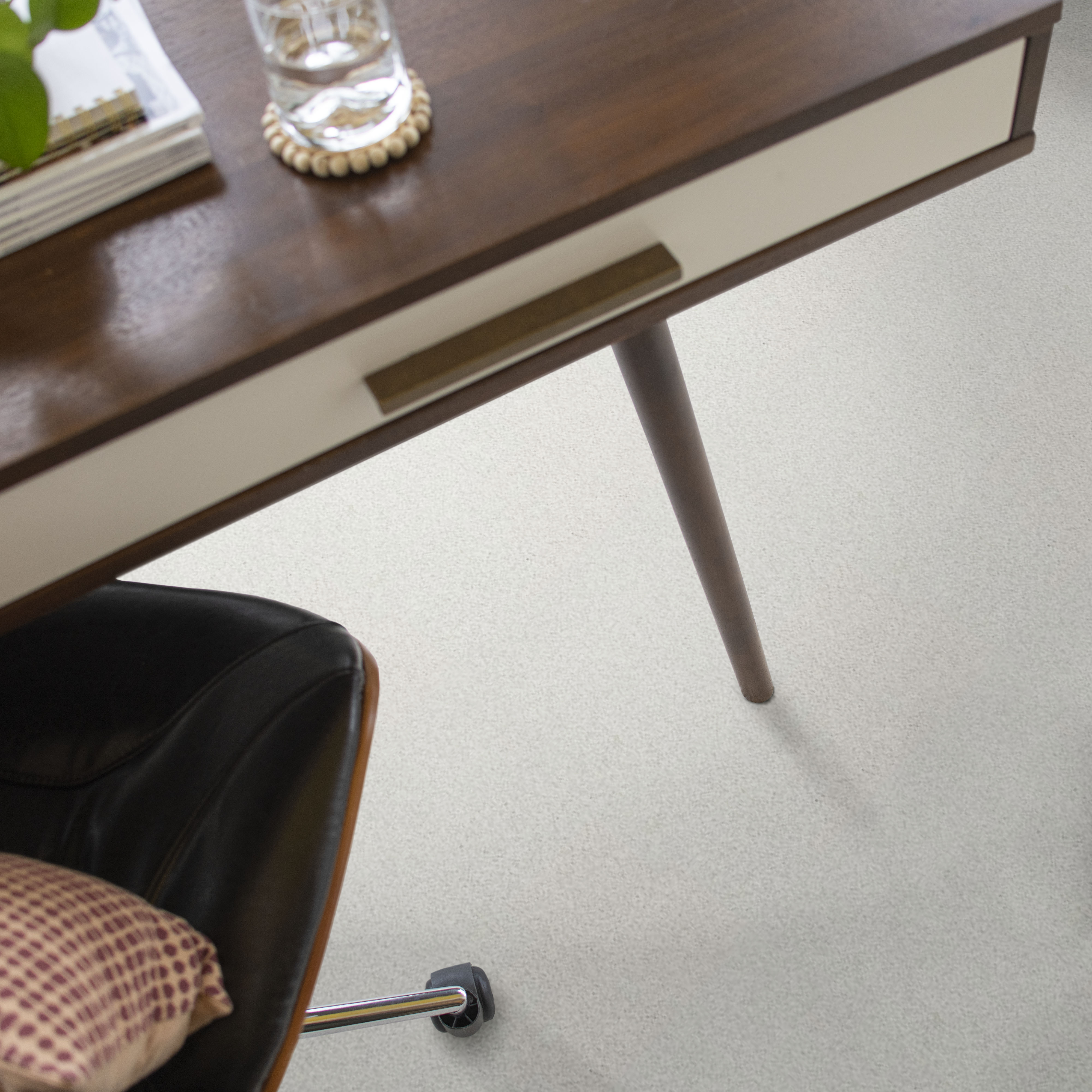 Find your comfort II - Tonal NEIGHBORHOOD BI ROOM