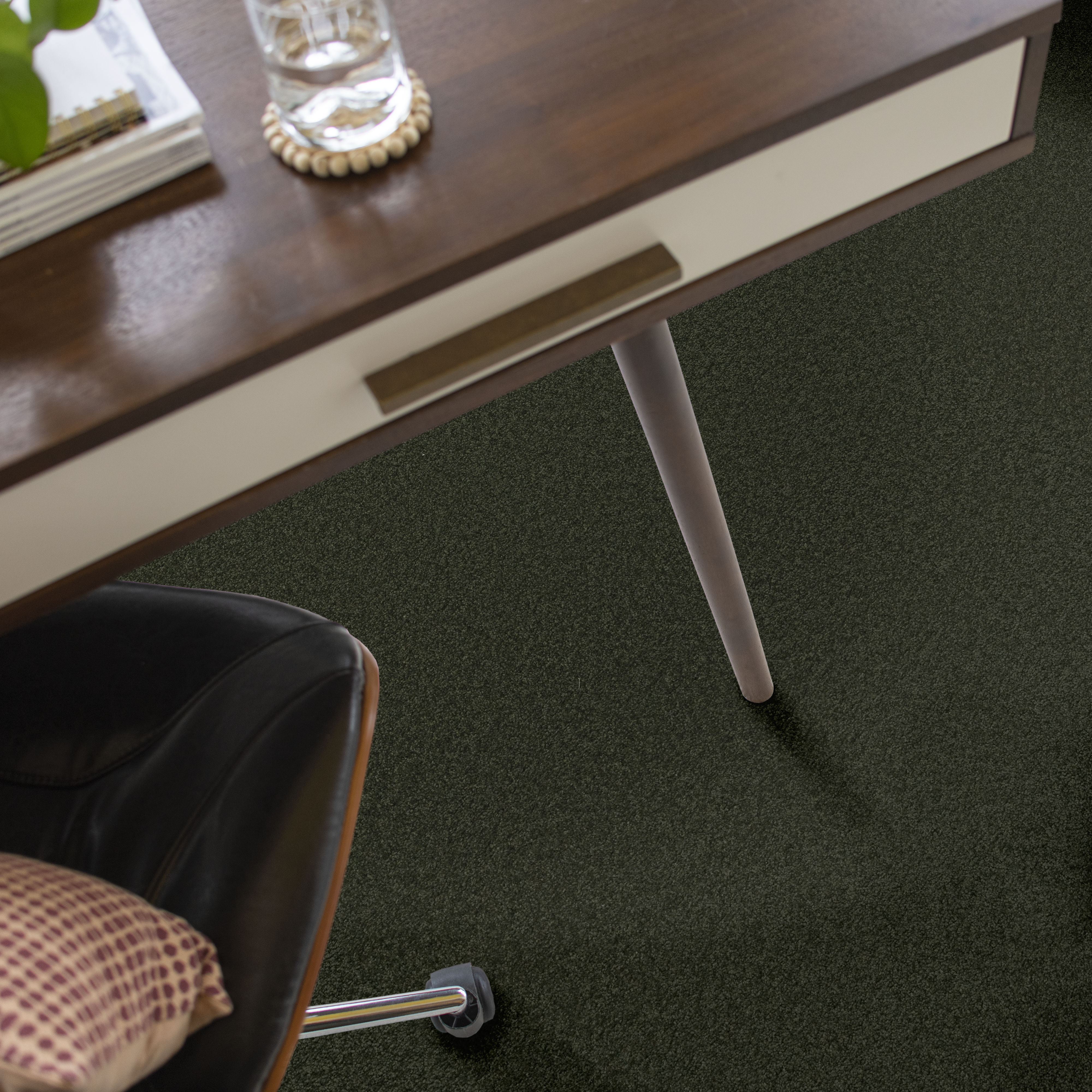 AROUND THE HOUSE III MAGIC EMERALD ROOM