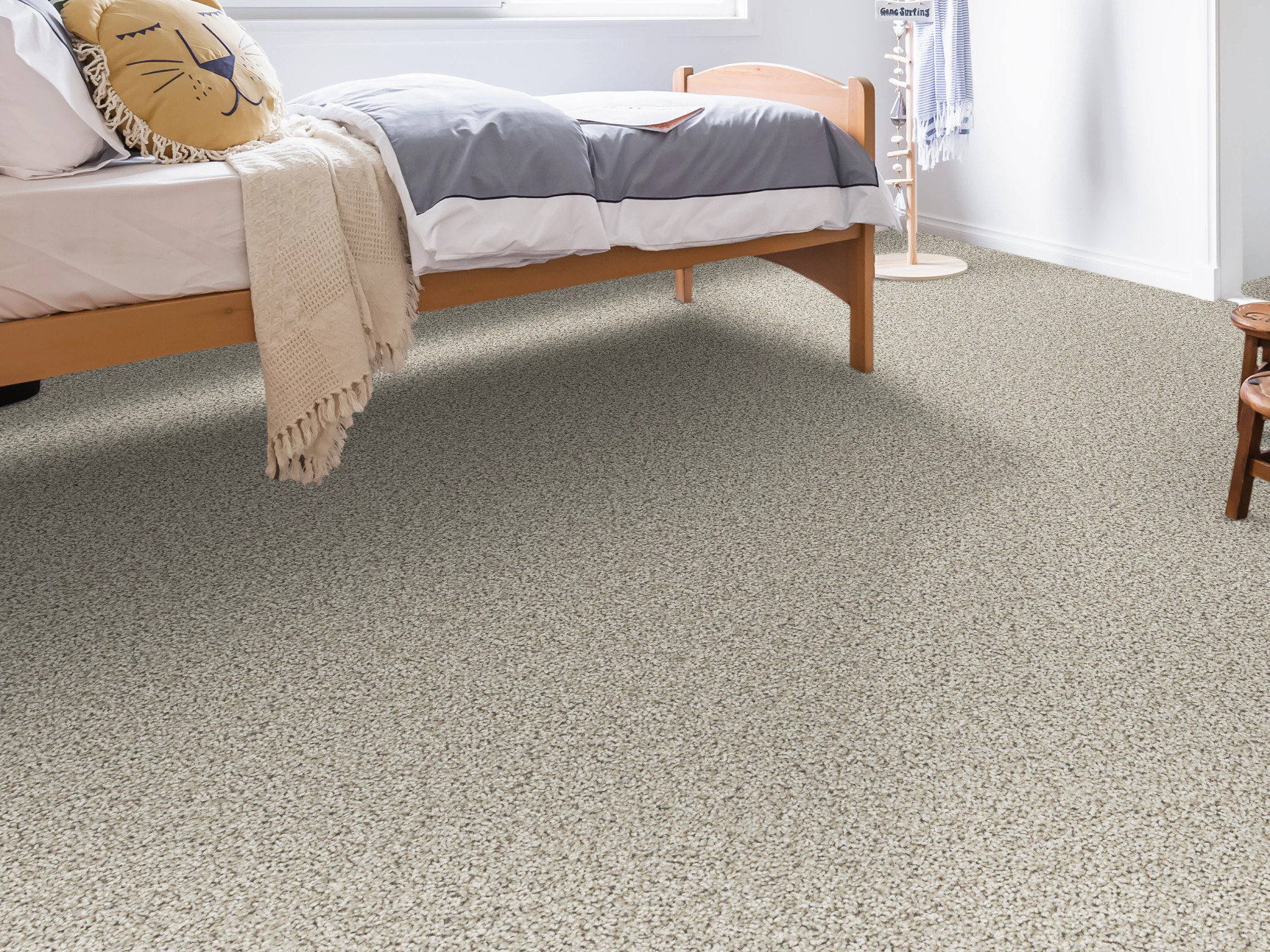 Windsor Court - Magnolia Bloom - HFN75_00120