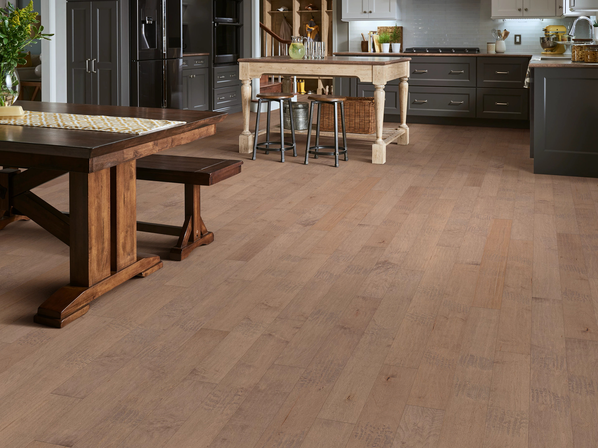 Mackenzie Maple 2 -6 3/8 - Smoke Lg - HW605_01130