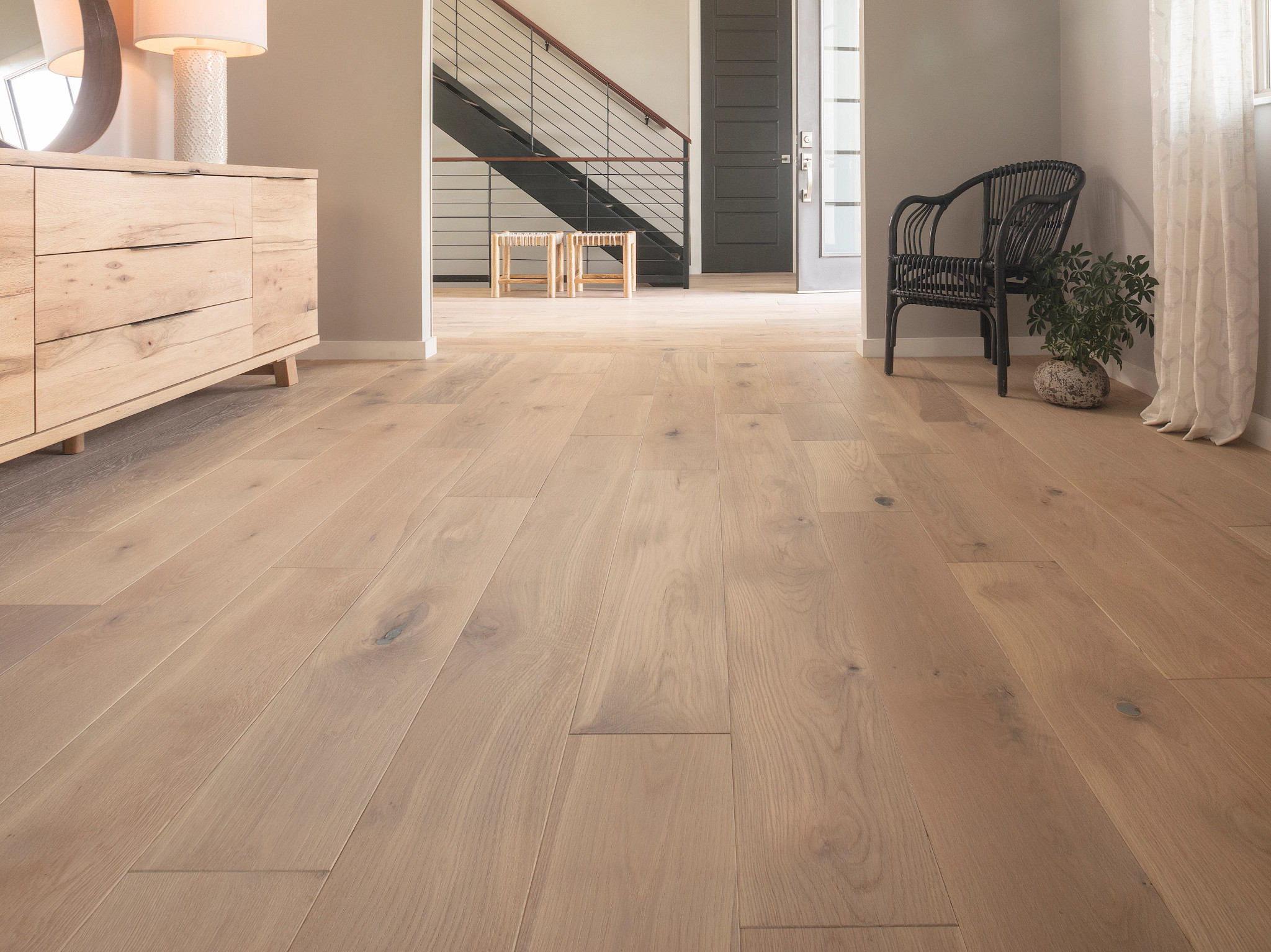 Worthing II HWWT2 11028 | Shaw Builder Flooring