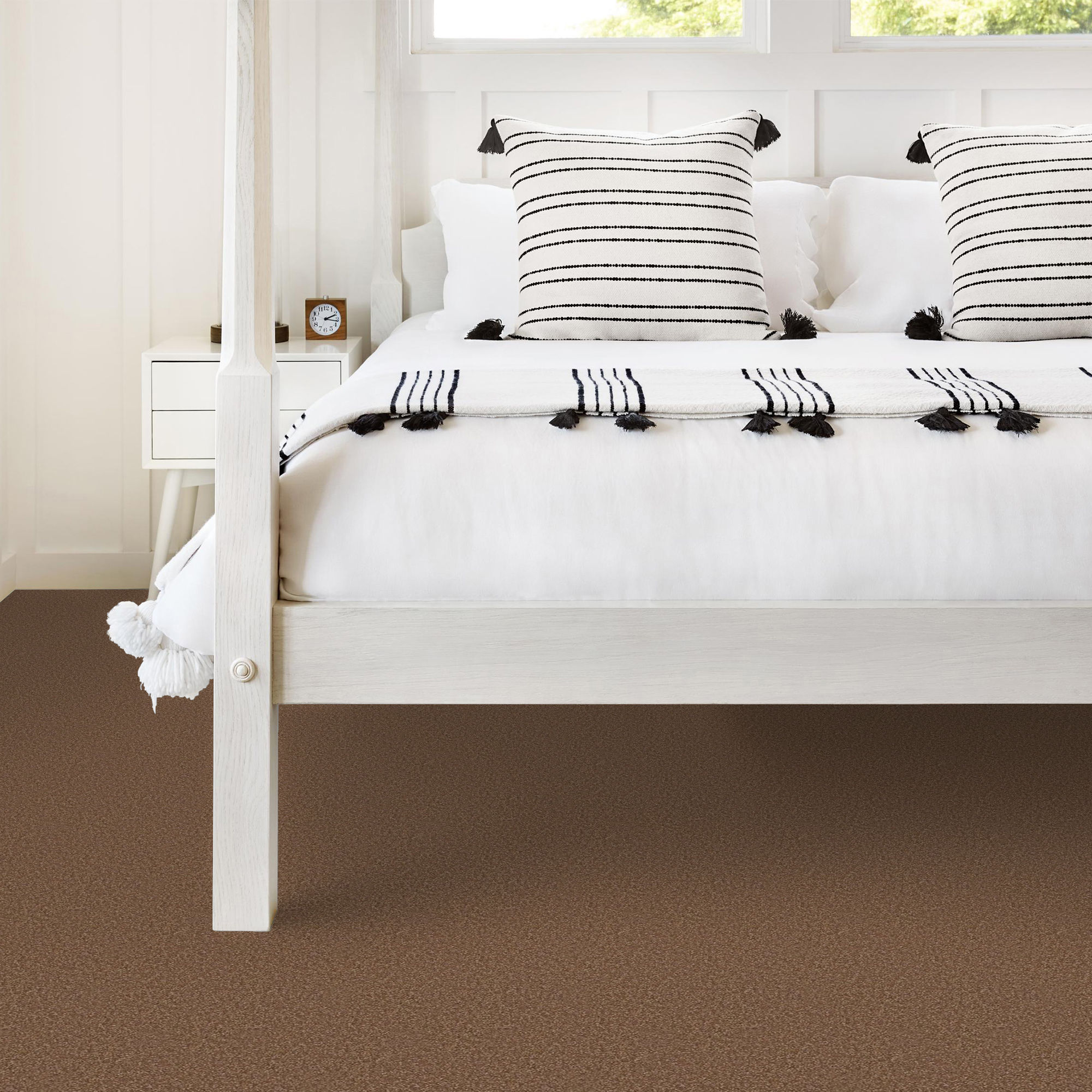 TIMELESS APPEAL III 12' PINE CONE ROOM