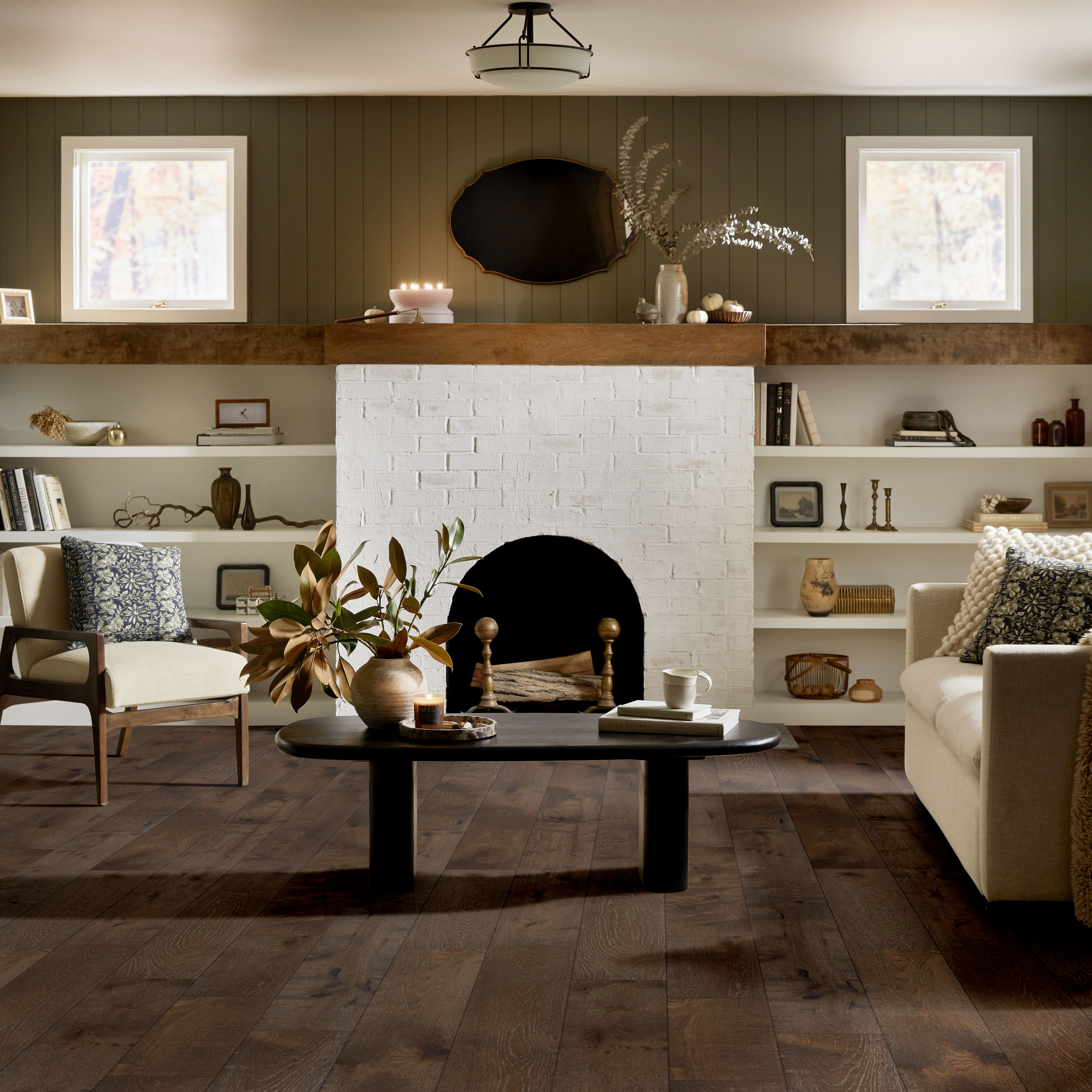 ARGONNE FOREST OAK DRAWBRIDGE ROOM