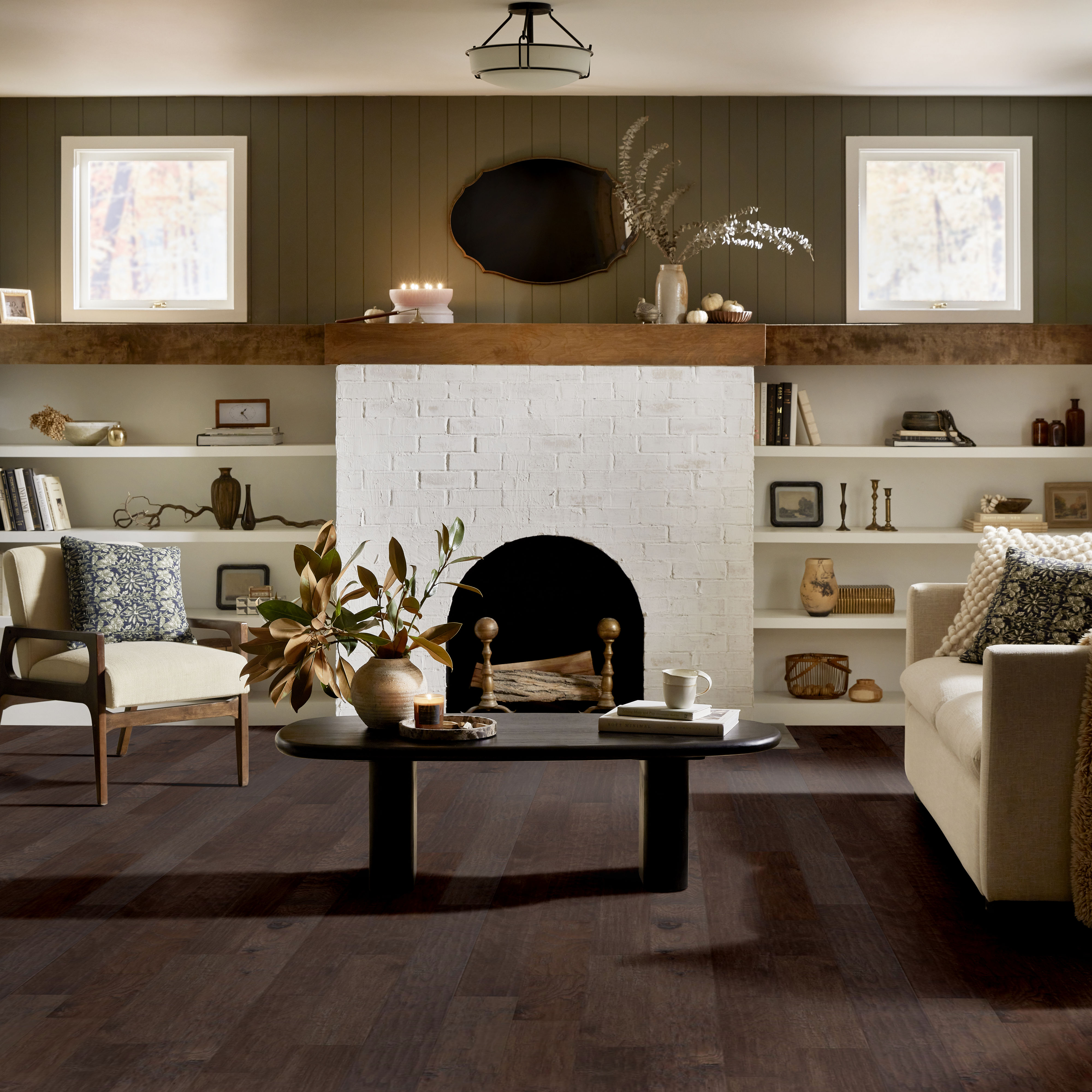 PEBBLE HILL HICKORY 5 PUMICE ROOM