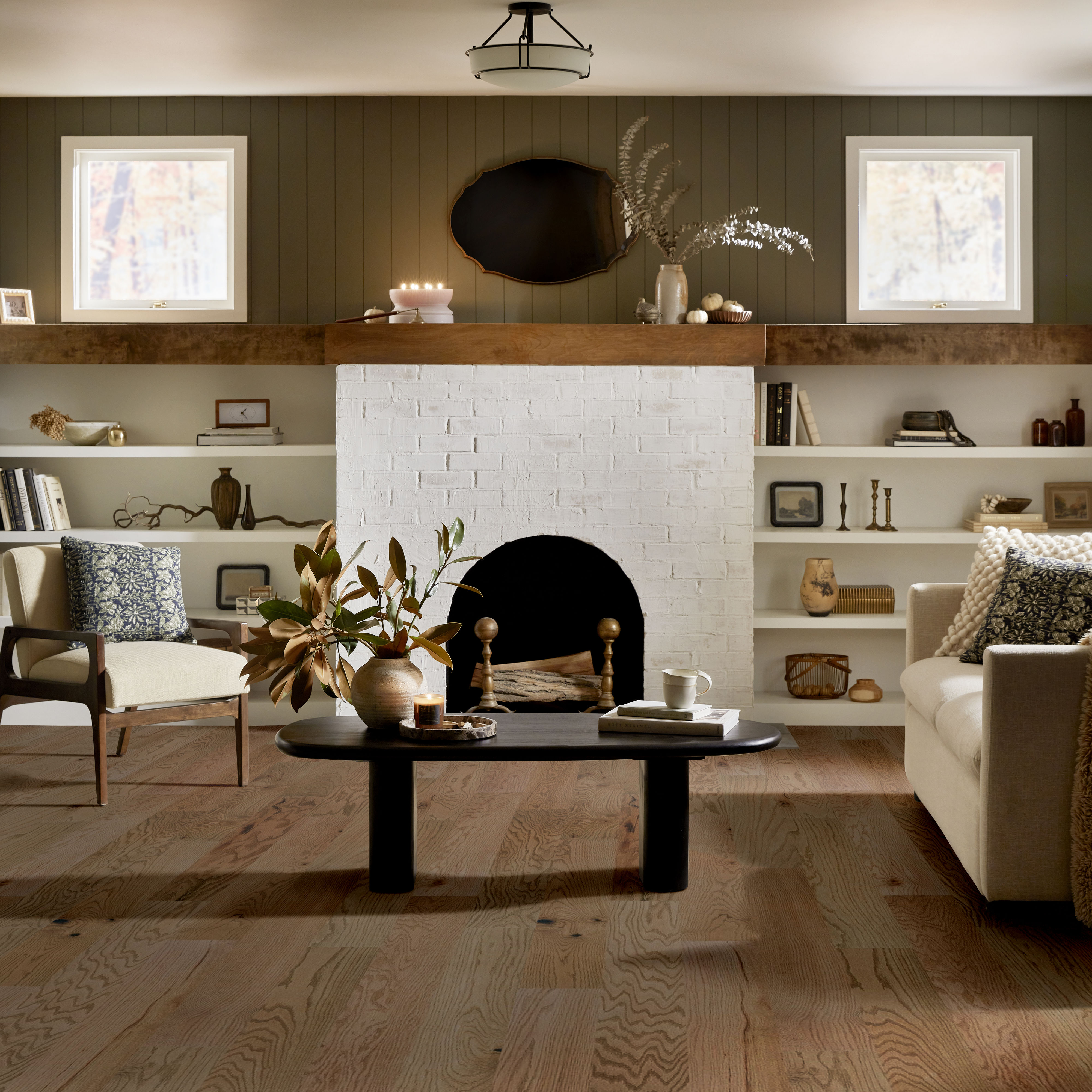 EXPLORATION OAK VOYAGE ROOM