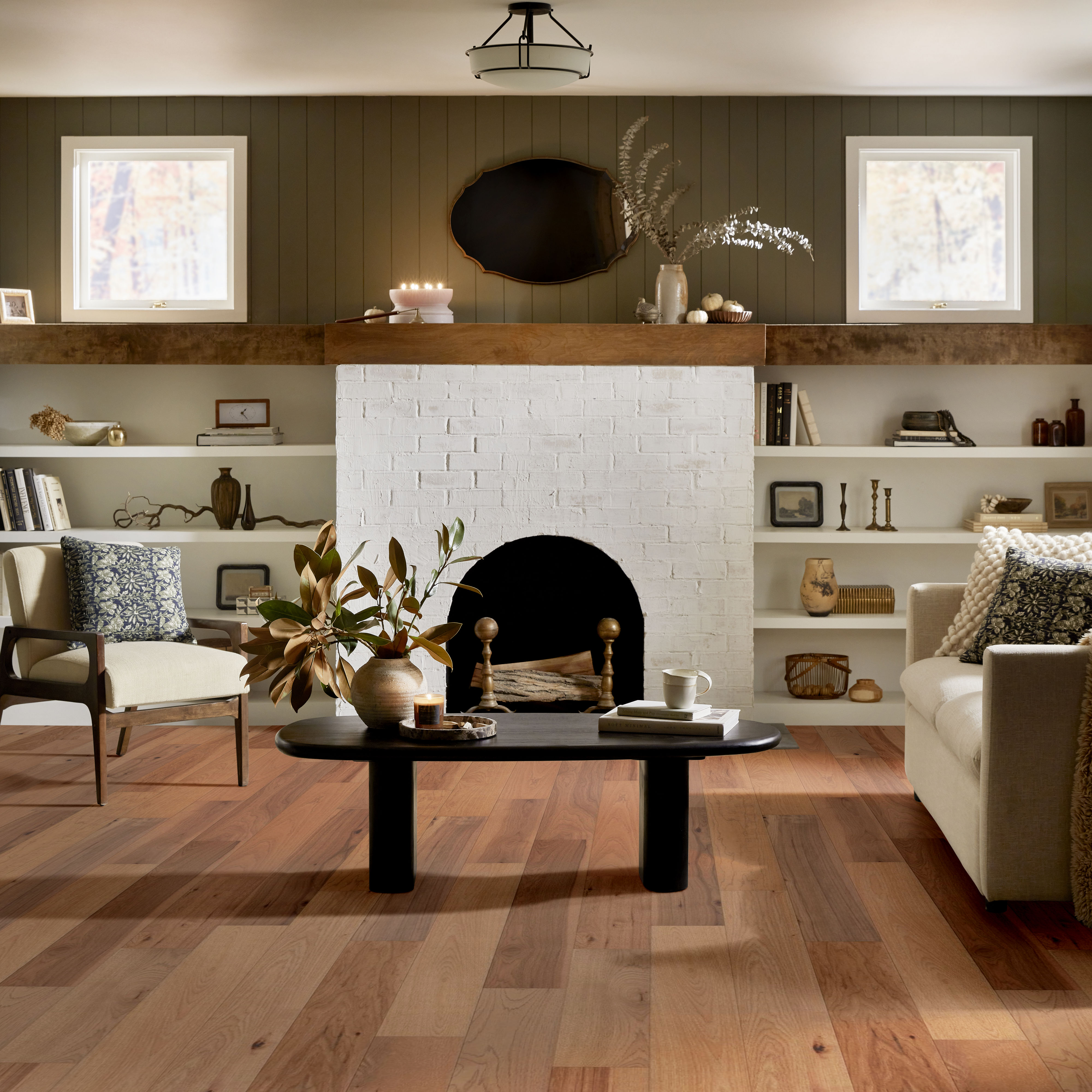 EXPLORATION HICKORY DUNE ROOM