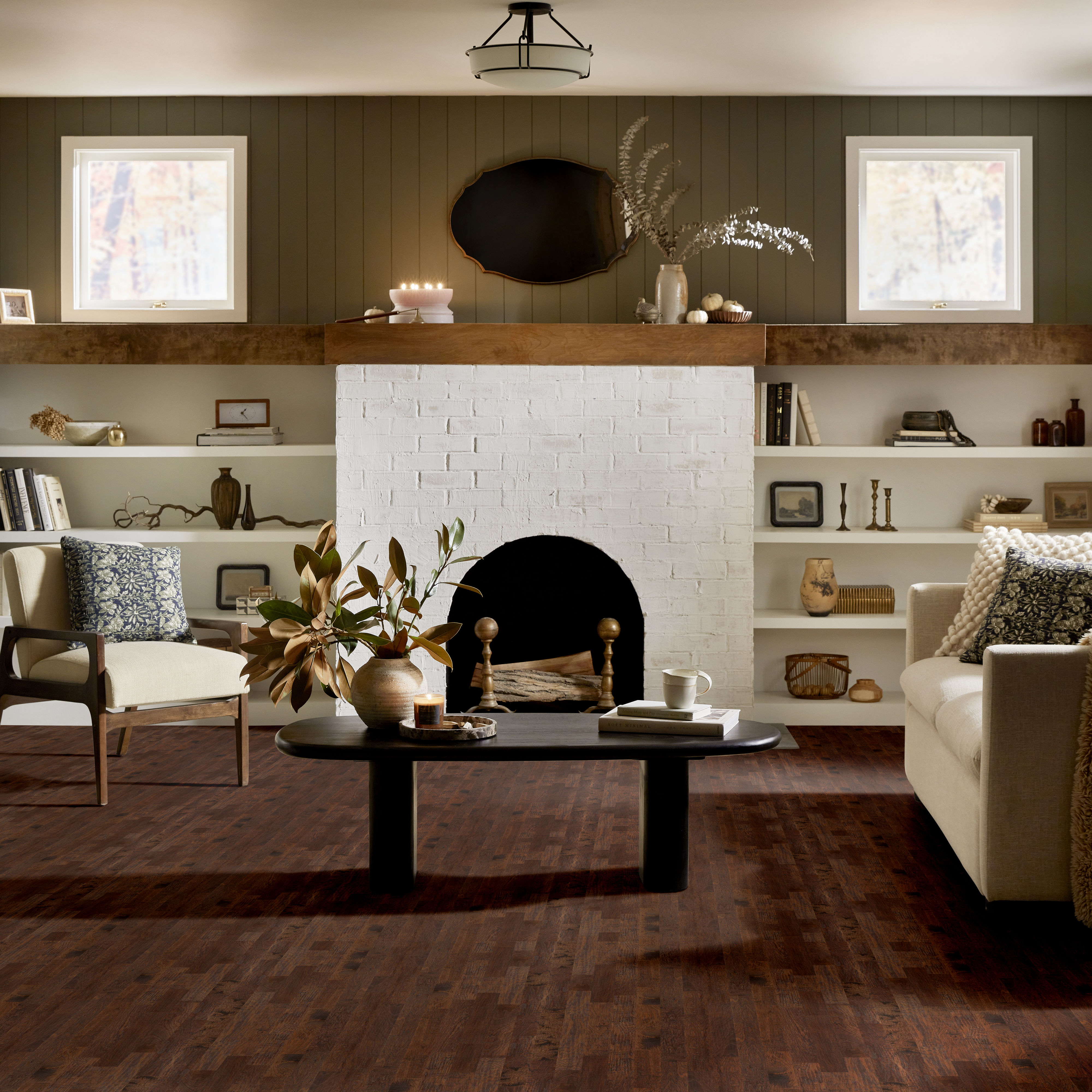 PEBBLE HILL 6 3/8" WEATHERED SADDLE ROOM