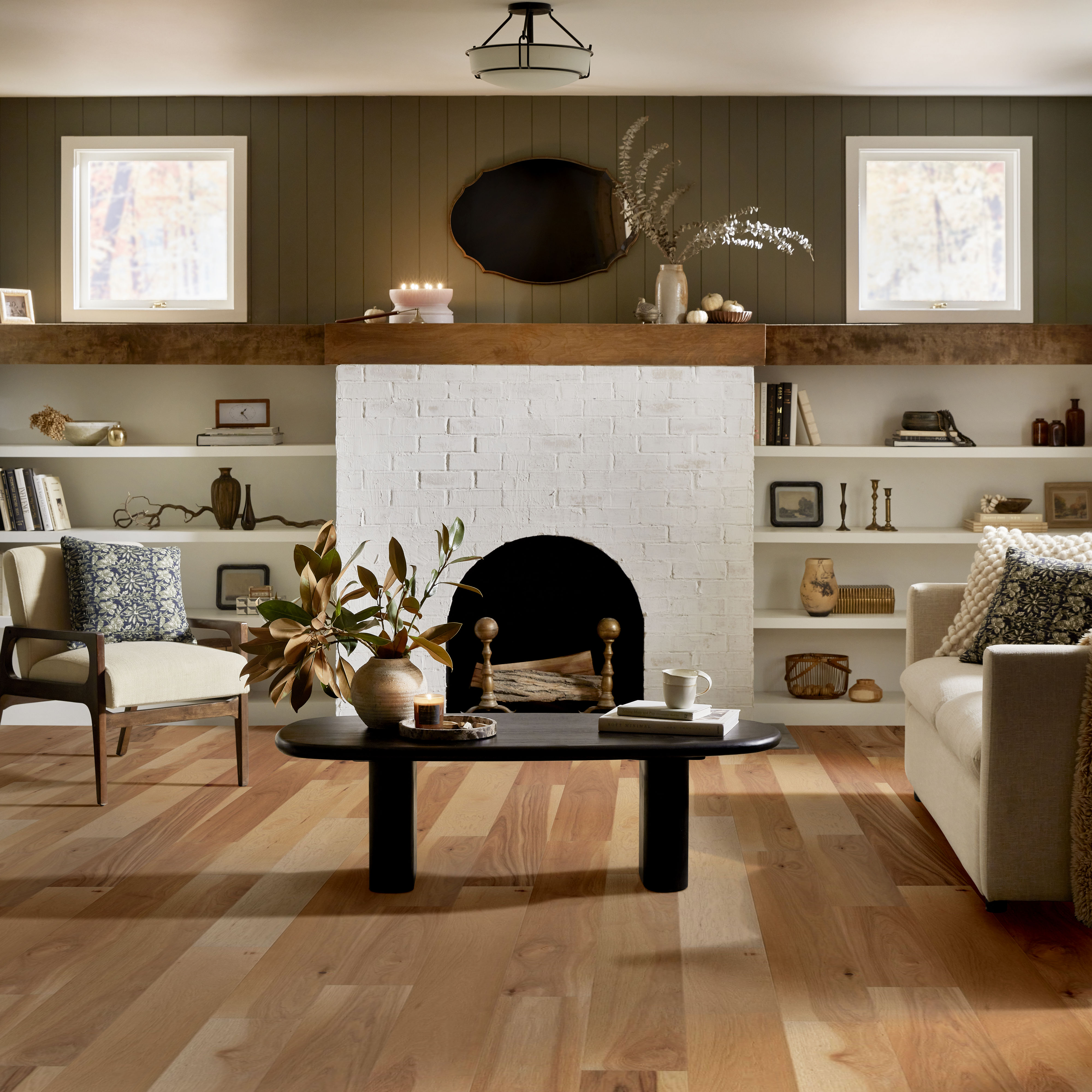 AMERICANA HICKORY SPIRIT ROOM