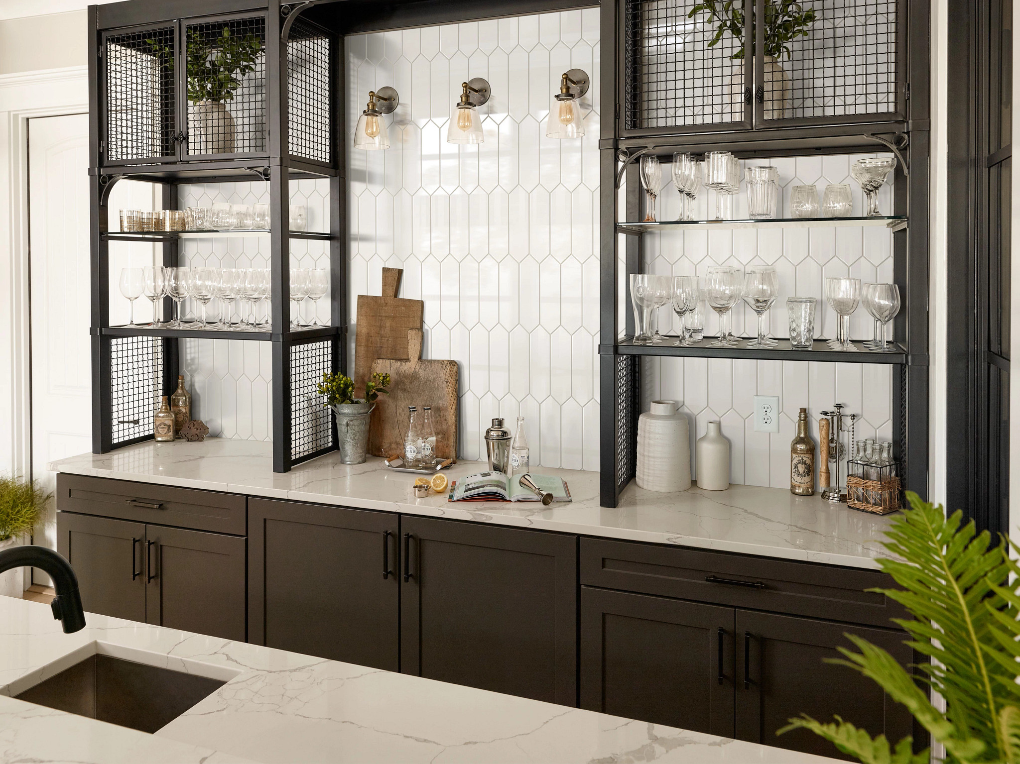 Gateway 3X12 - White Picket - TG03F_00100