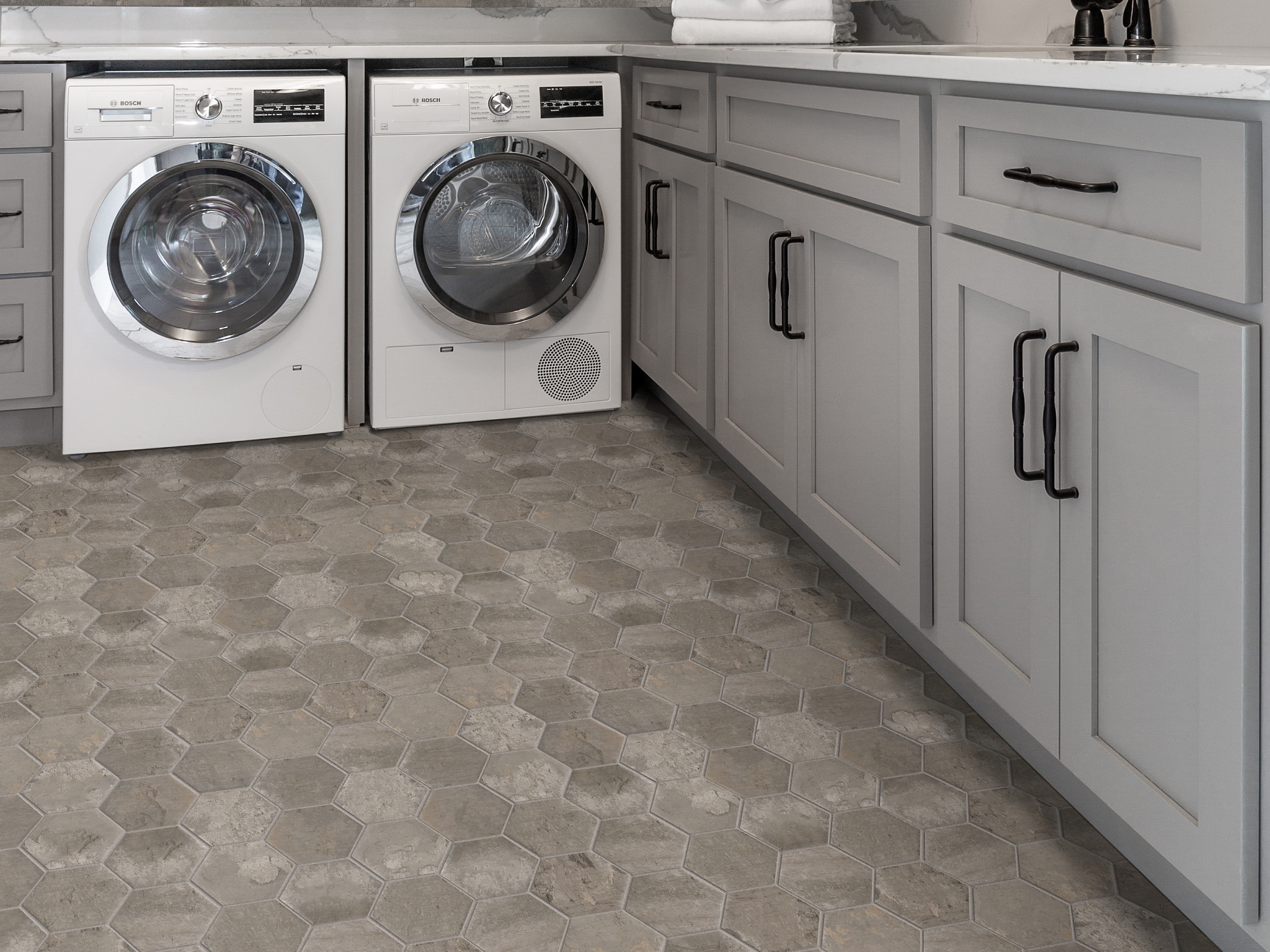 Skyline 6X7 Hex Matte - Sunset Street - TG56H_00500