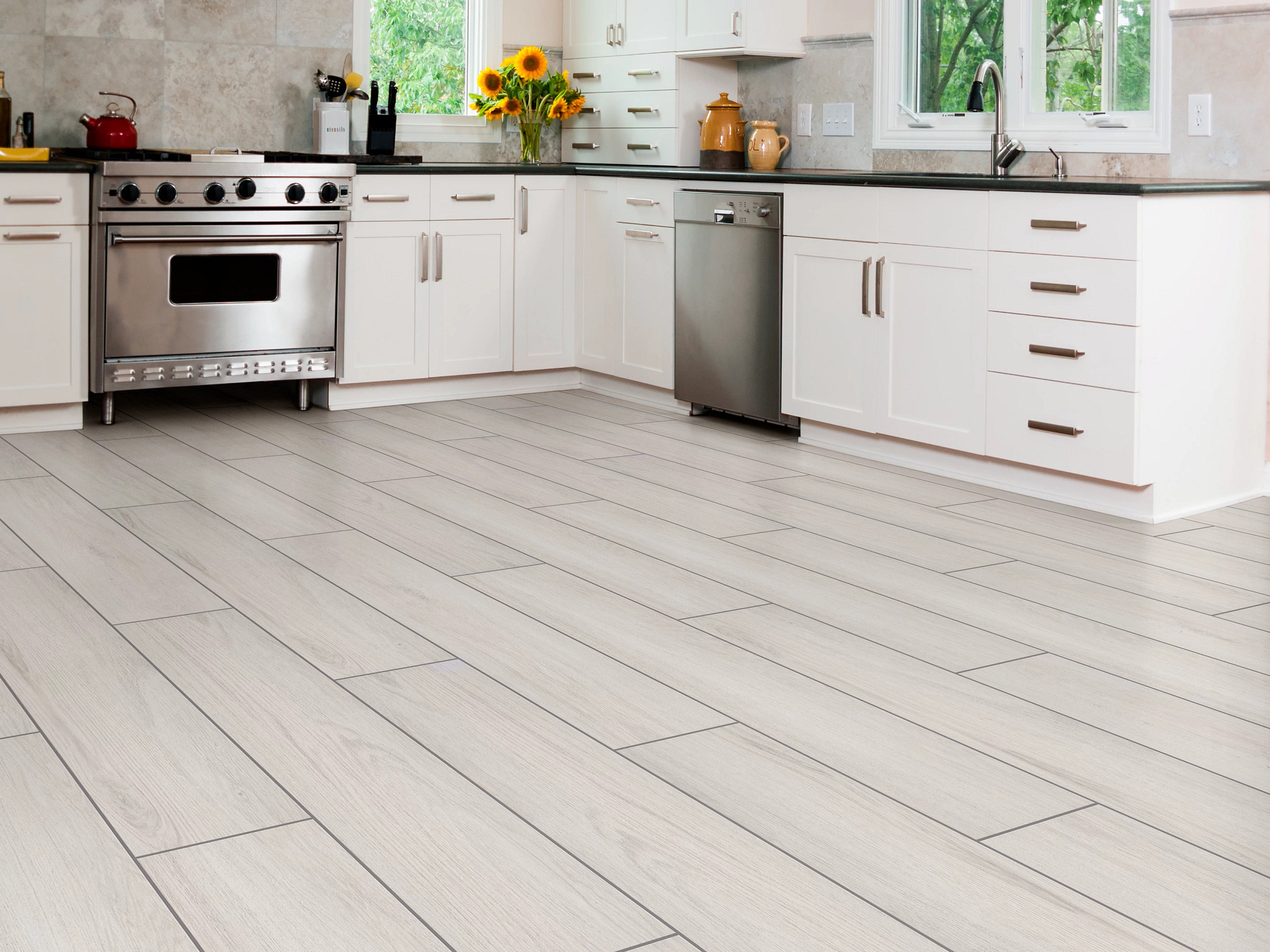 Reverie 9X47 TG57F 00100 | Shaw Builder Flooring