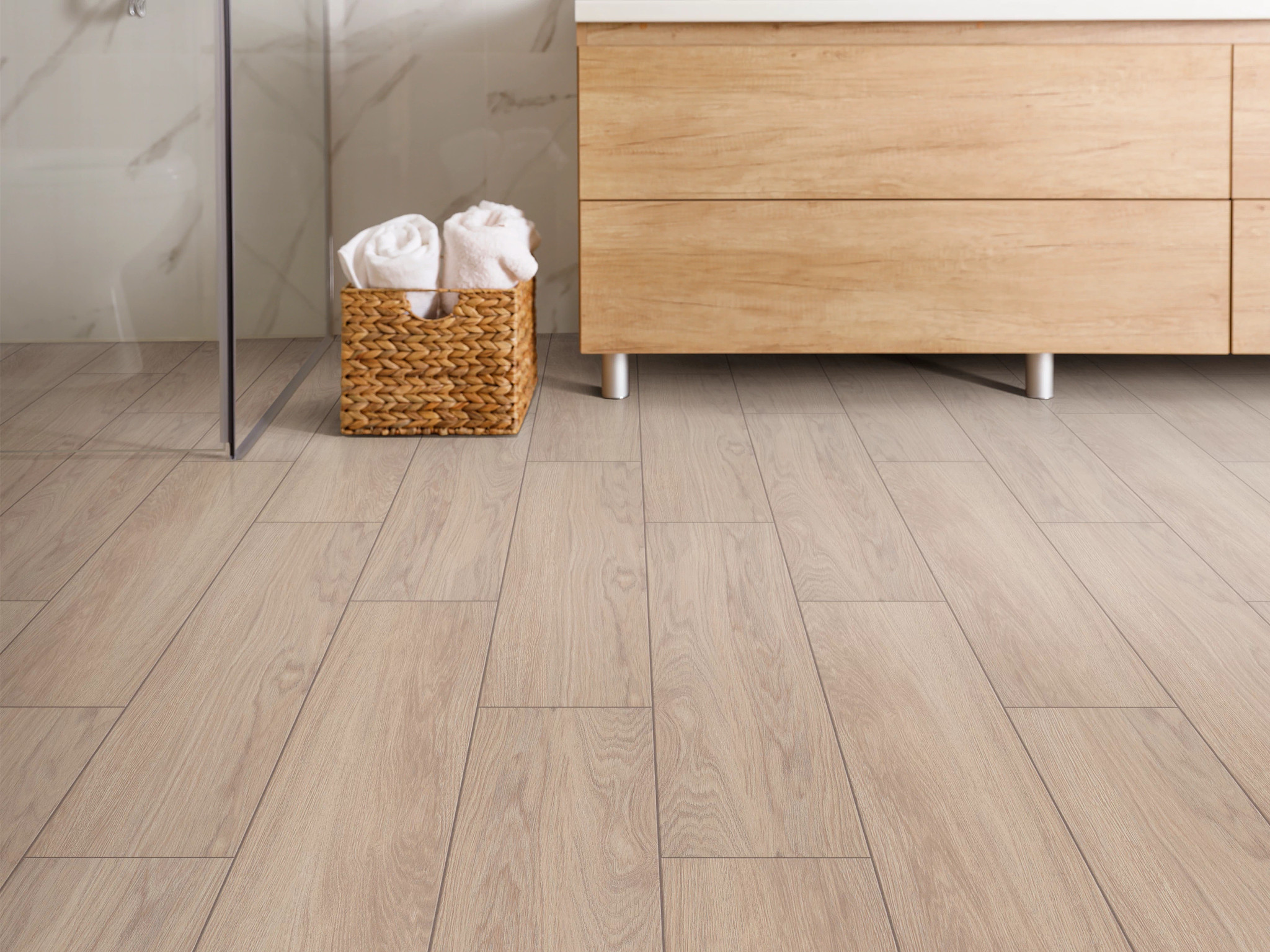 Reverie 9X47 TG57F 00150 | Shaw Builder Flooring