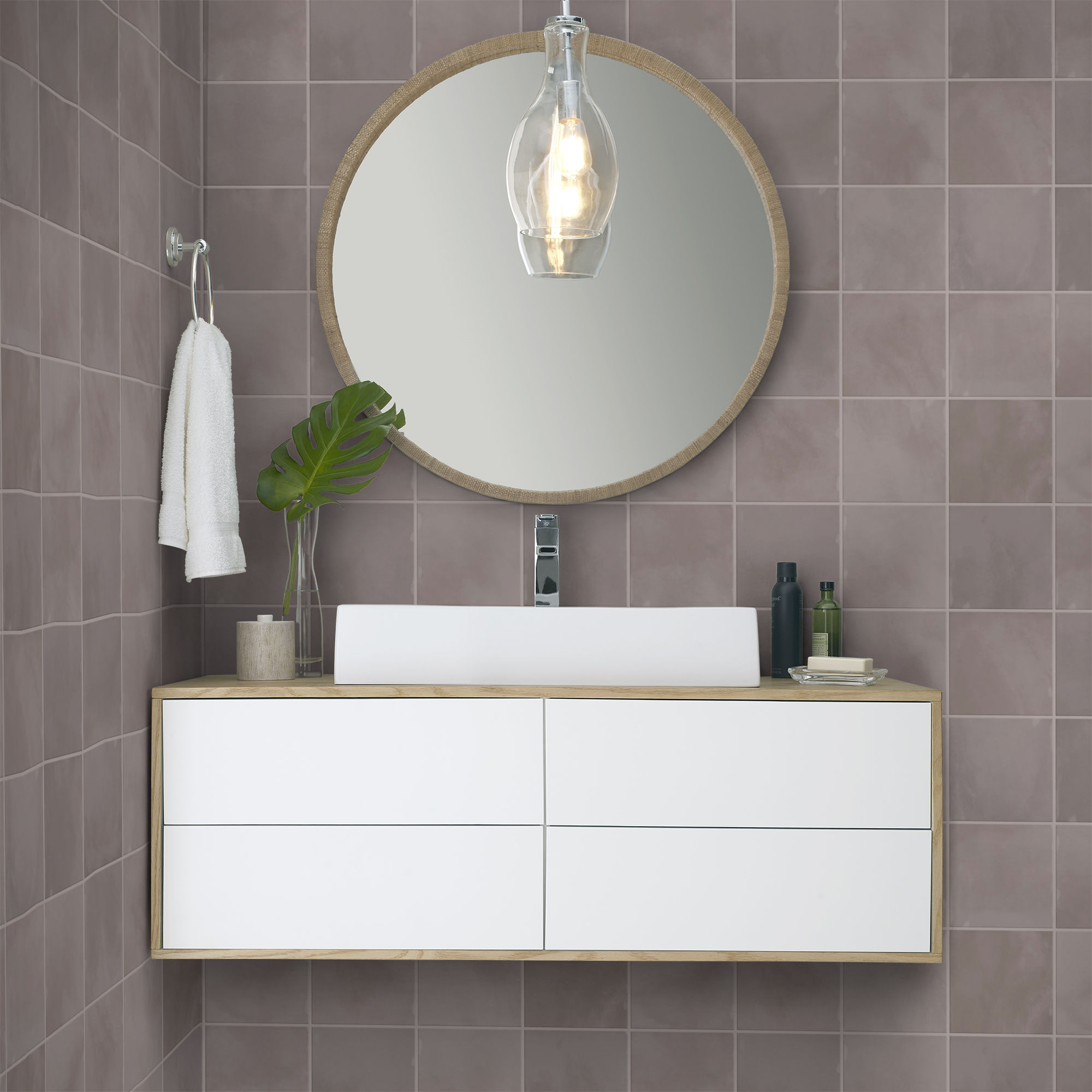 最新 bravest studios④ ショートパンツ - farecasagiarre.it