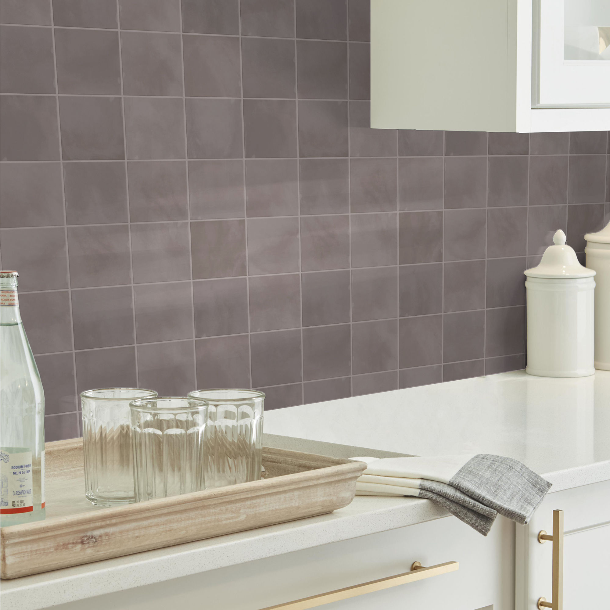 最新 bravest studios④ ショートパンツ - farecasagiarre.it