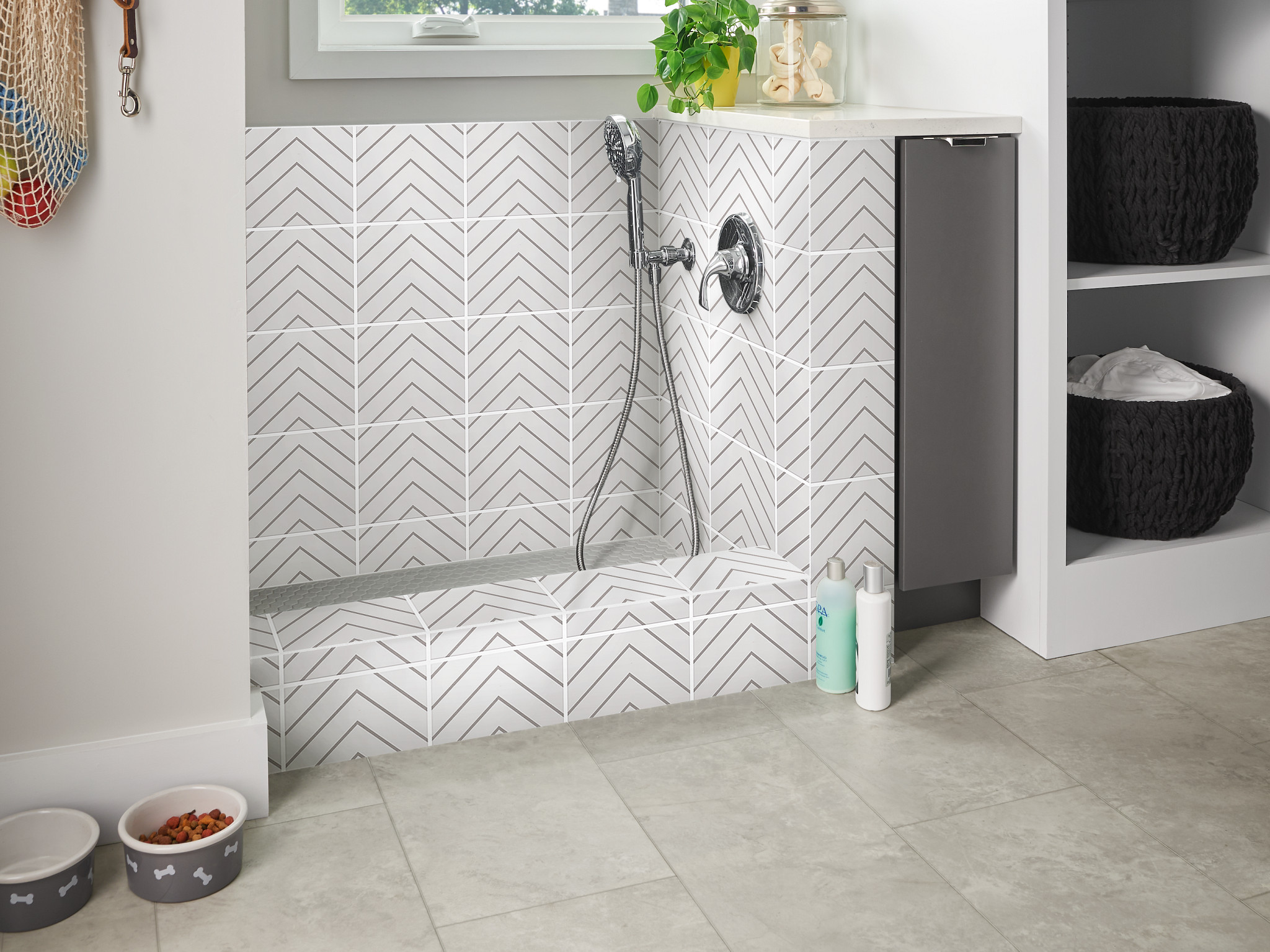 Adorn 8X8 - Pewter - TG67F_00510