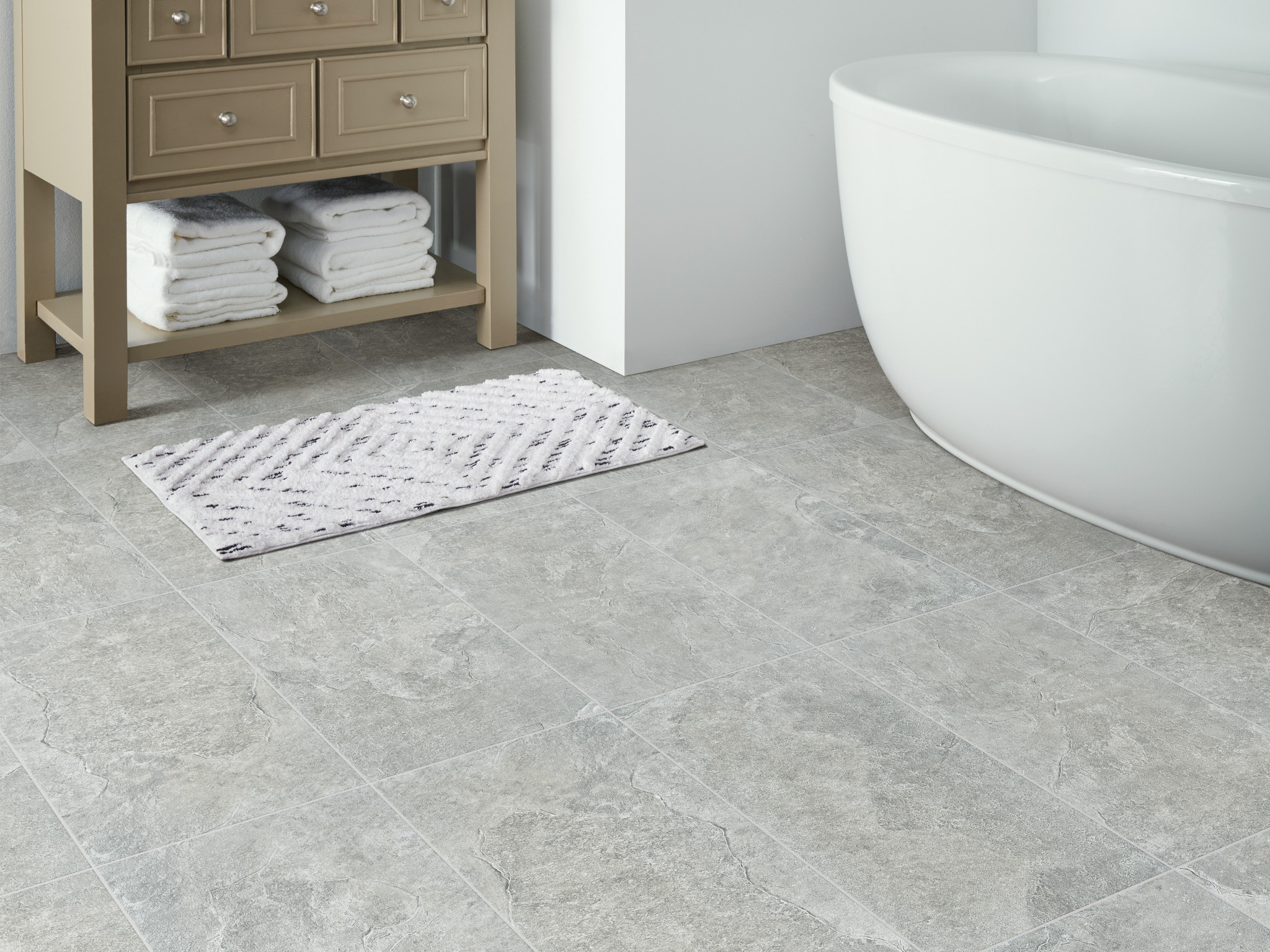 Summit 13 TG72D 00500 | Shaw Builder Flooring