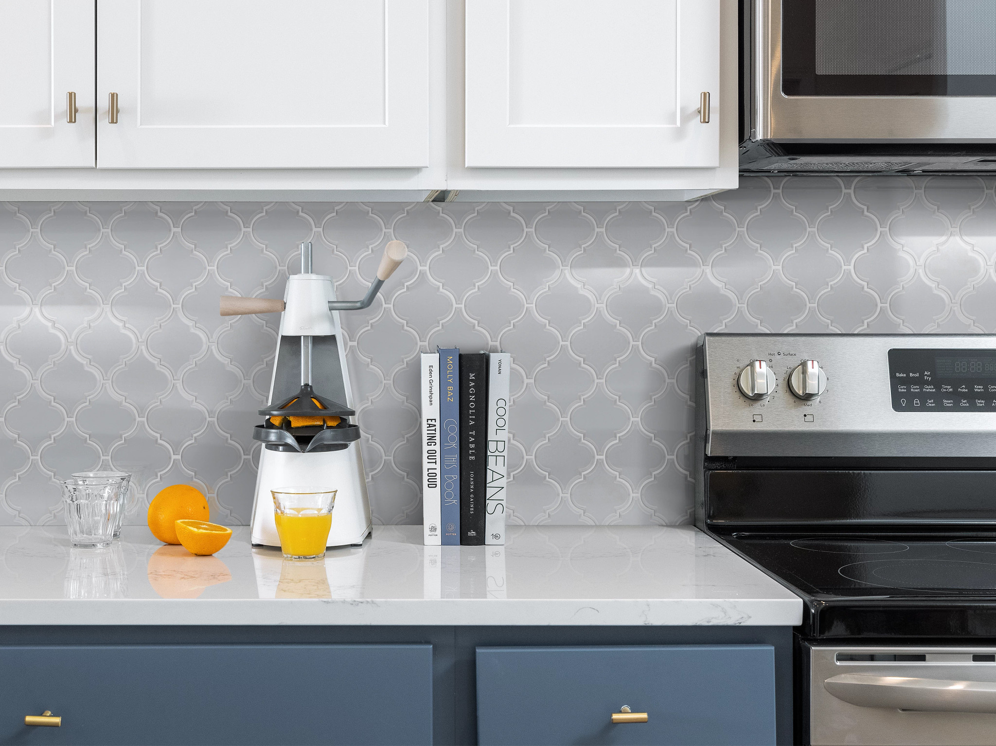 Baker Blvd Lantern Gloss - Glacier - TG75F_00400