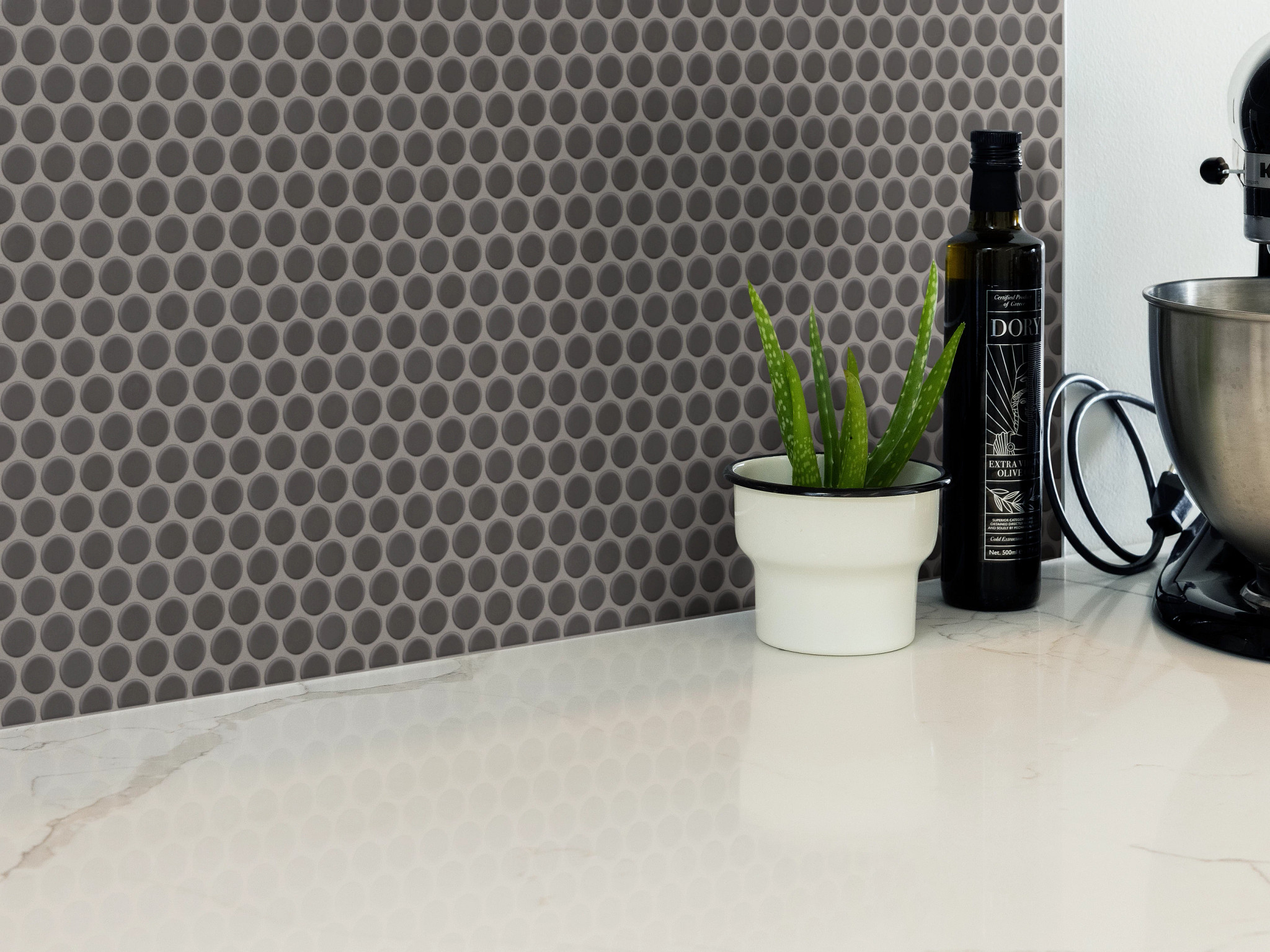 Baker Blvd Penny Matte - Carbon - TG79F_00950