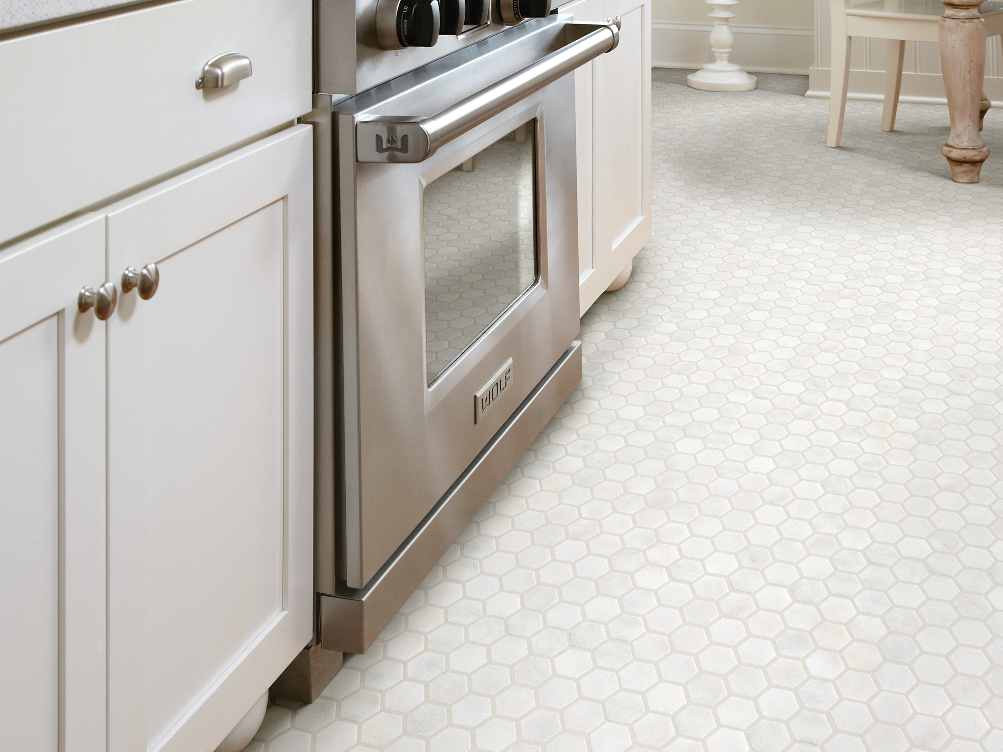 Del Ray Hexagon Polished Mosaic TGN17 00101 | Shaw Builder Flooring