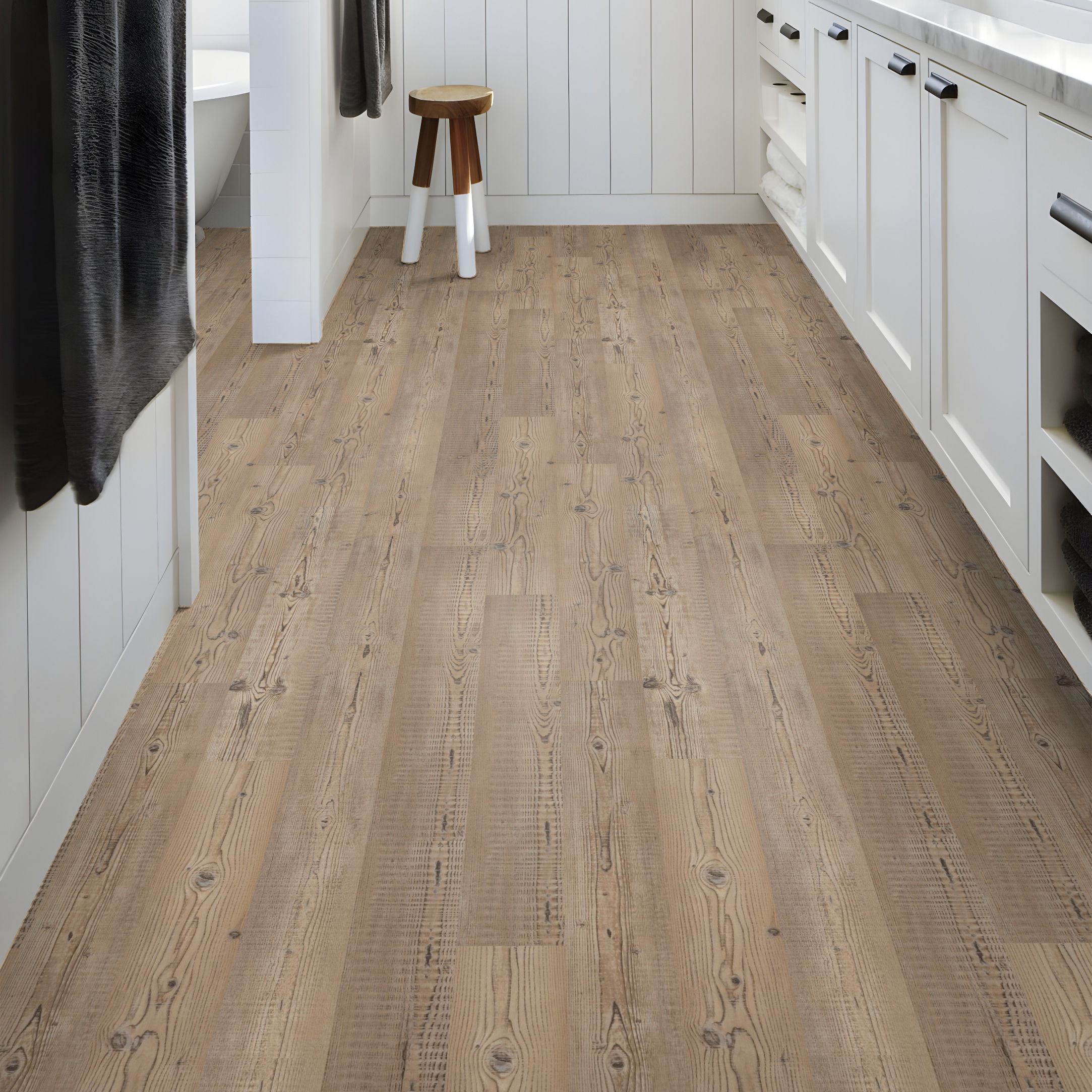 cleveland plus 20 - accent pine | resilient | VE463-07063 | Shaw 