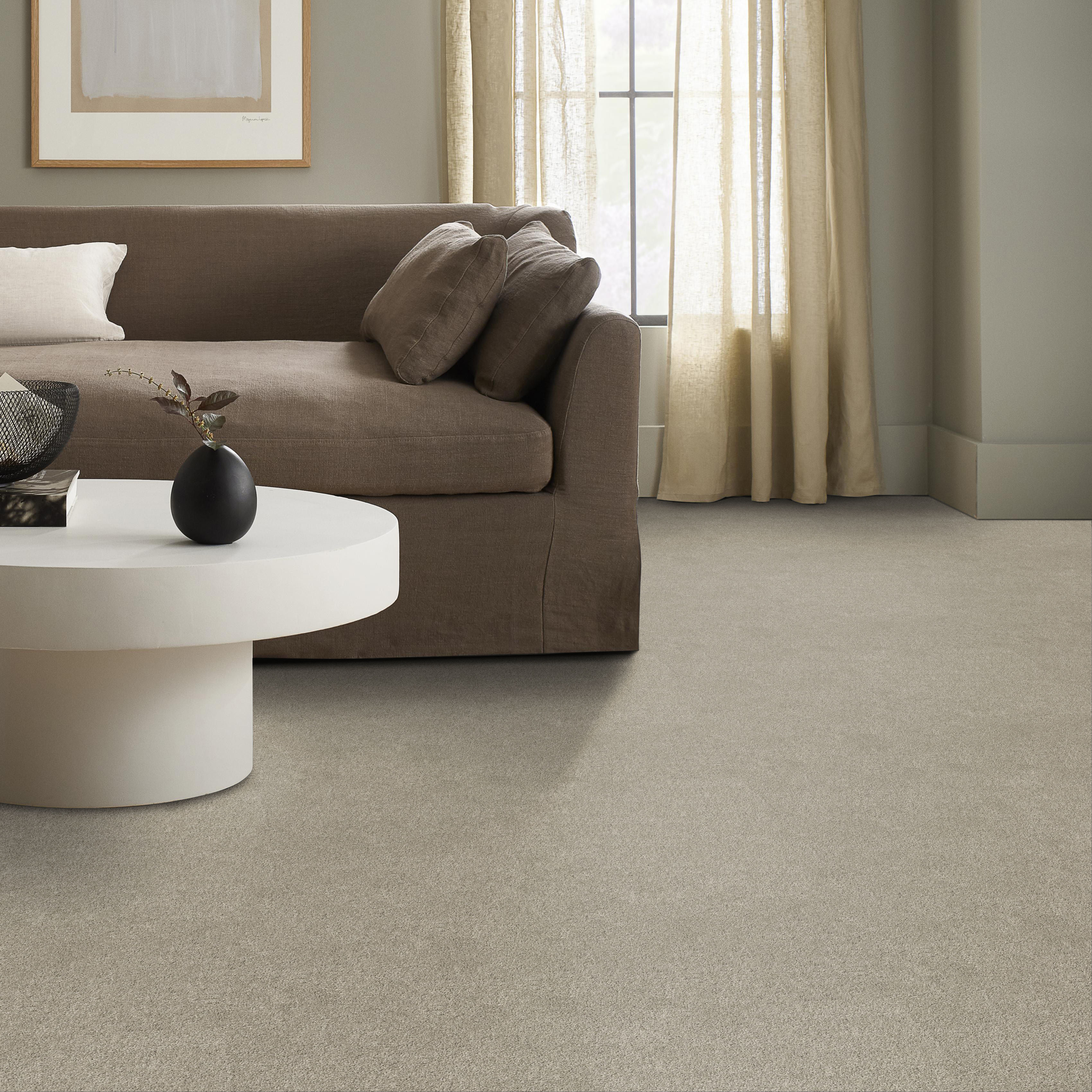 SERENDIPITY I SILVER LEAF ROOM in room