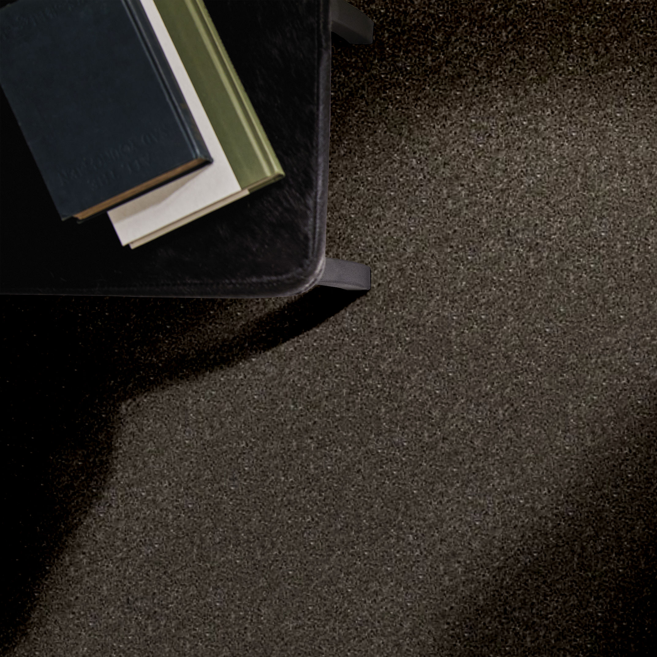 SERENDIPITY I SMOKED PEARL ROOM