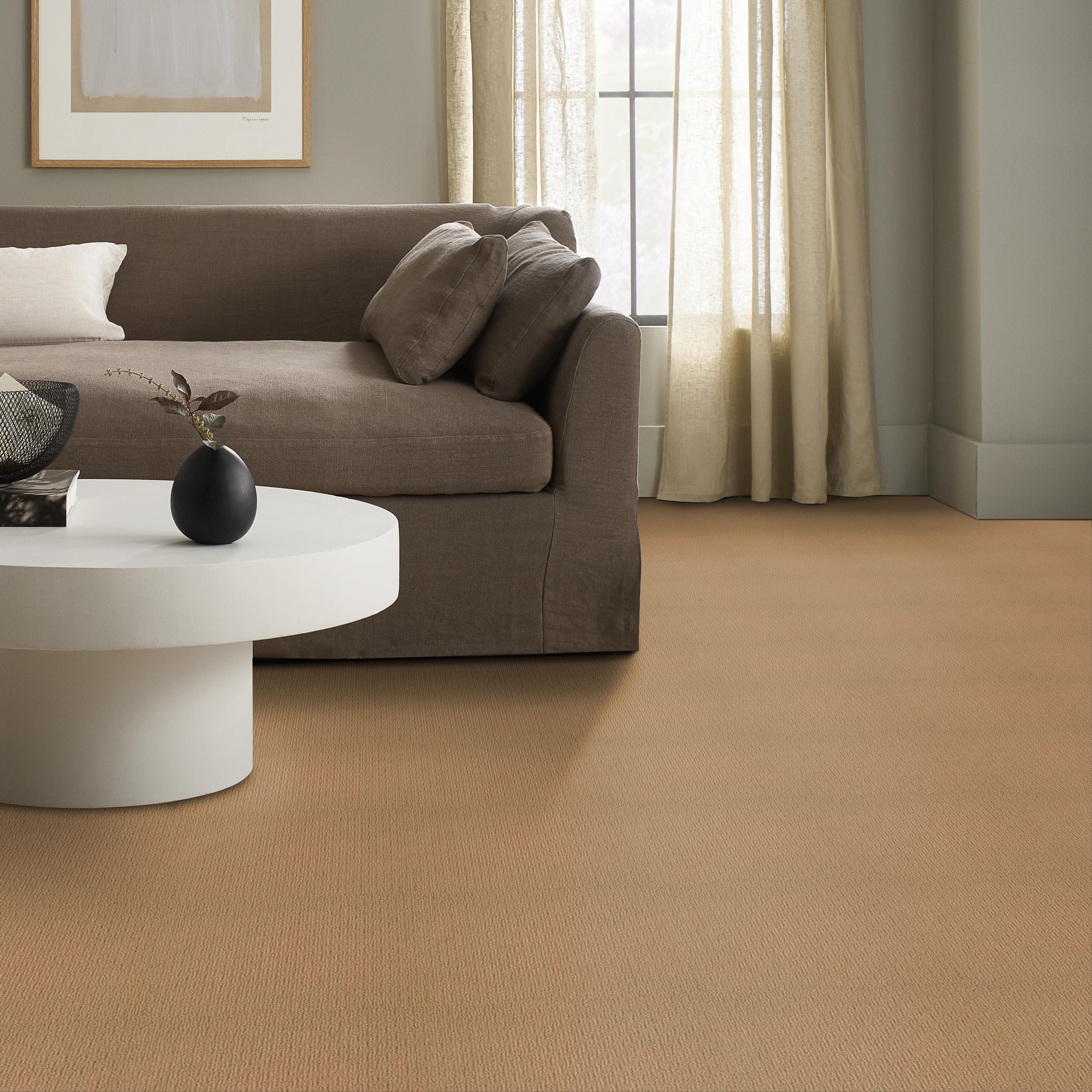 CASUAL MOOD LUCKY CHARM ROOM