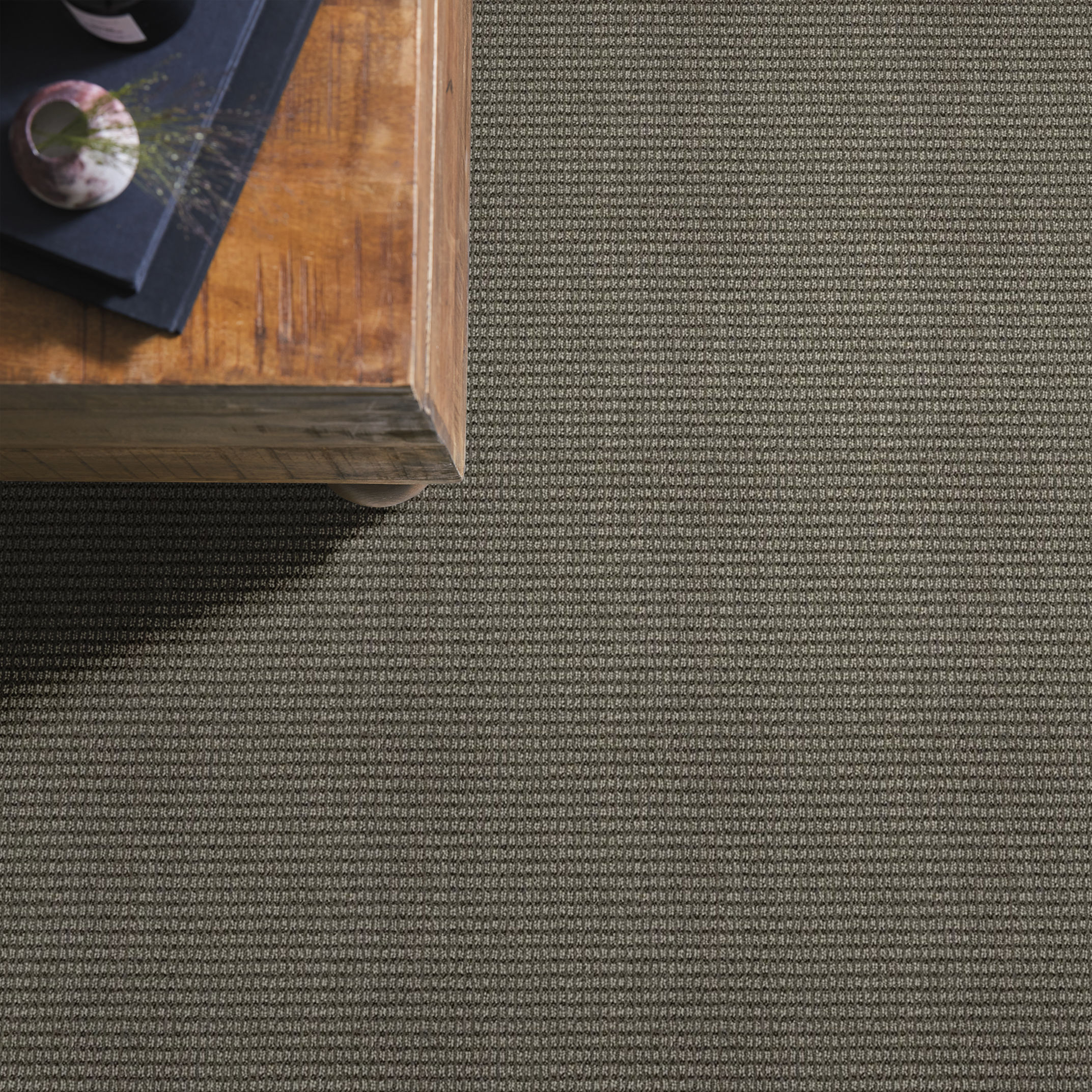 ABBEY'S ROAD STYLISH GRAY ROOM