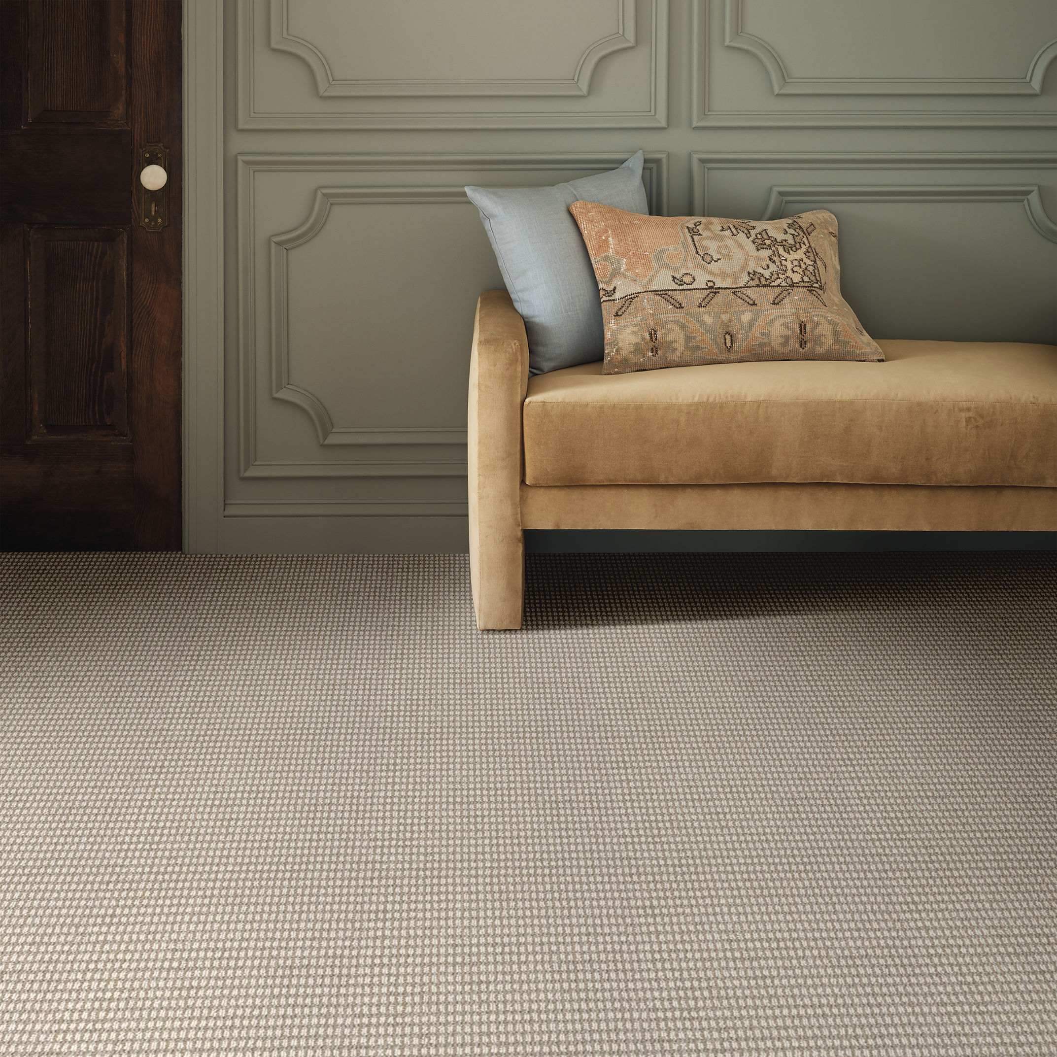 ABBEY'S ROAD CHIC TAUPE ROOM