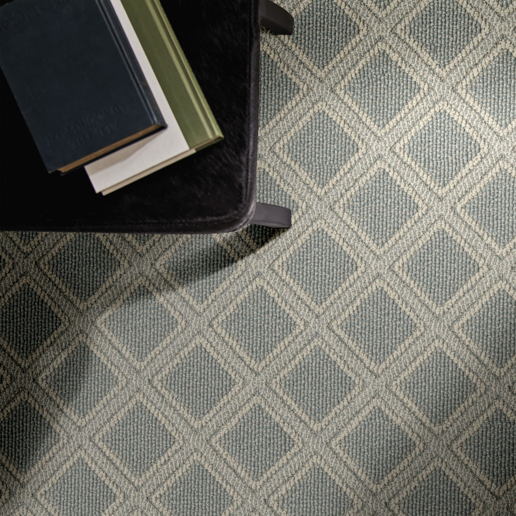 SCOUT SURF SPRAY ROOM