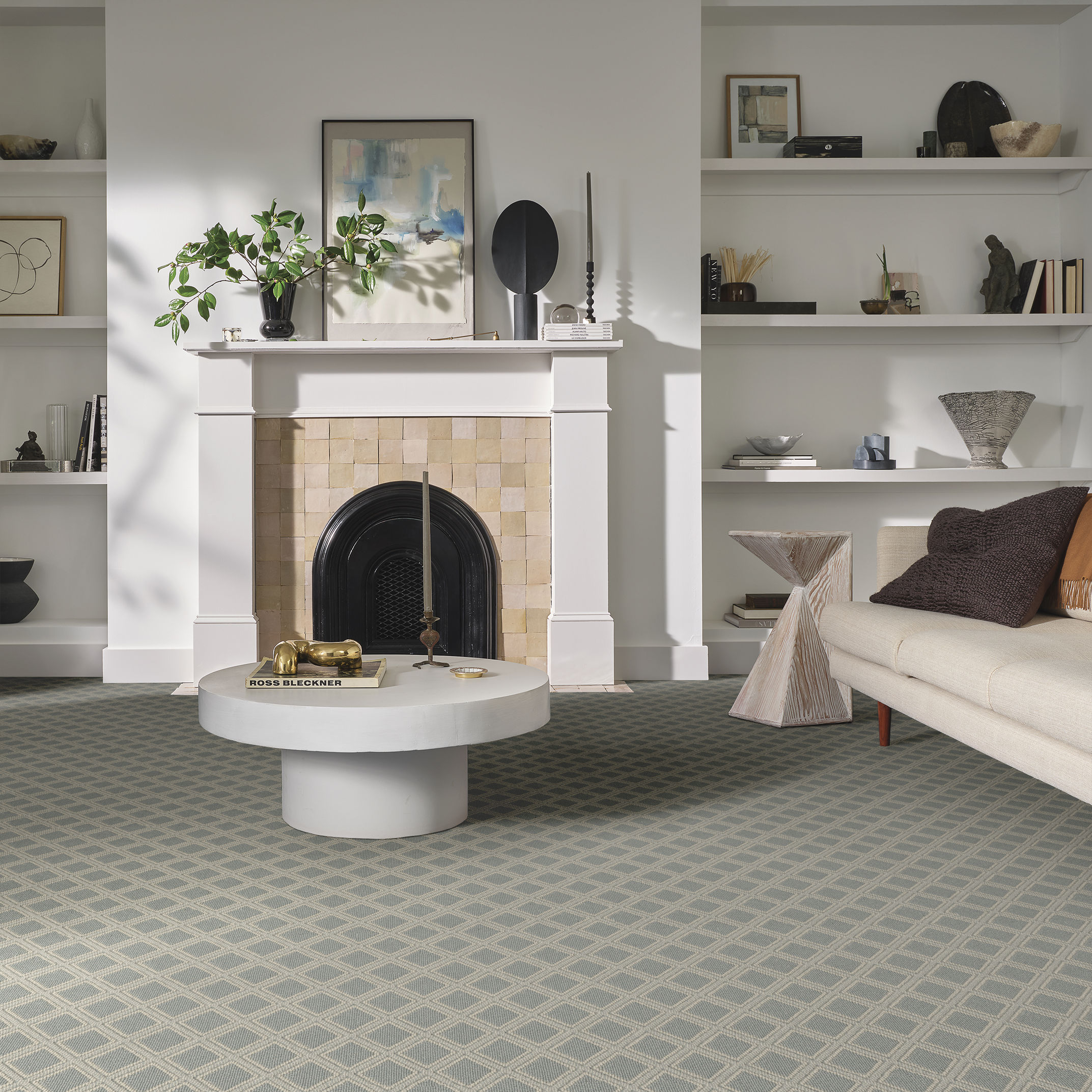 SCOUT SURF SPRAY ROOM