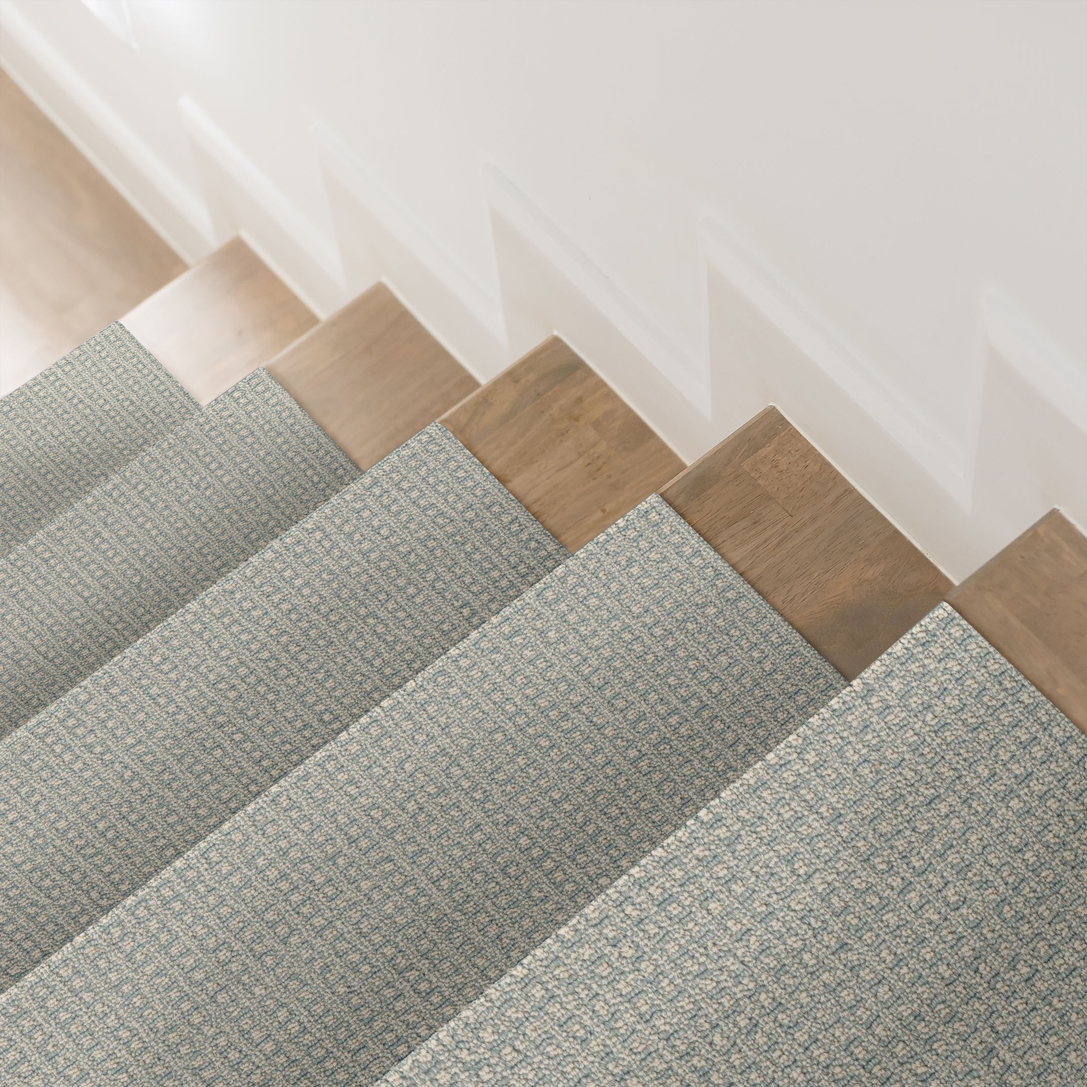 FETCH SURF SPRAY ROOM