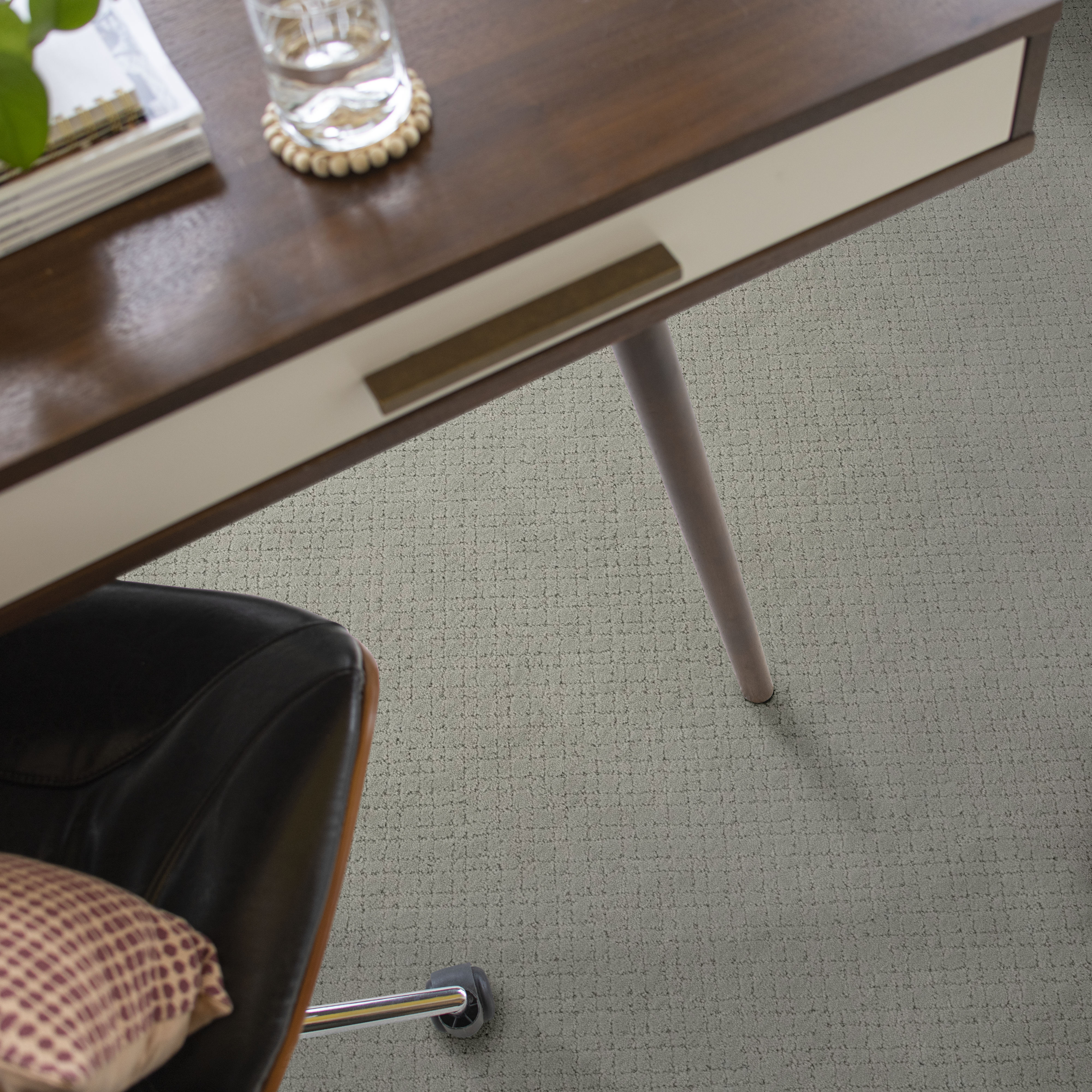 MOSAIC GENTLE GRAY ROOM in room