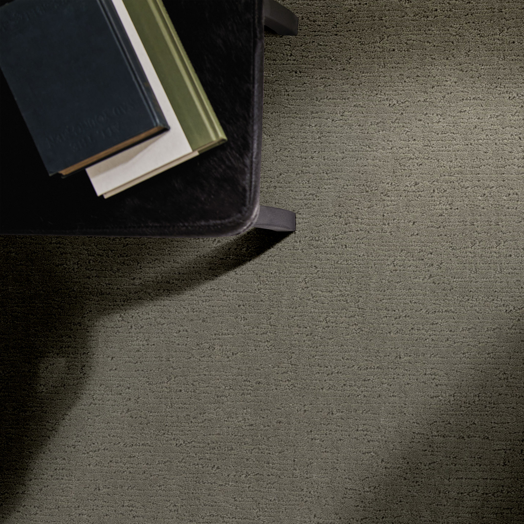 SKETCH INTRIGUE ROOM