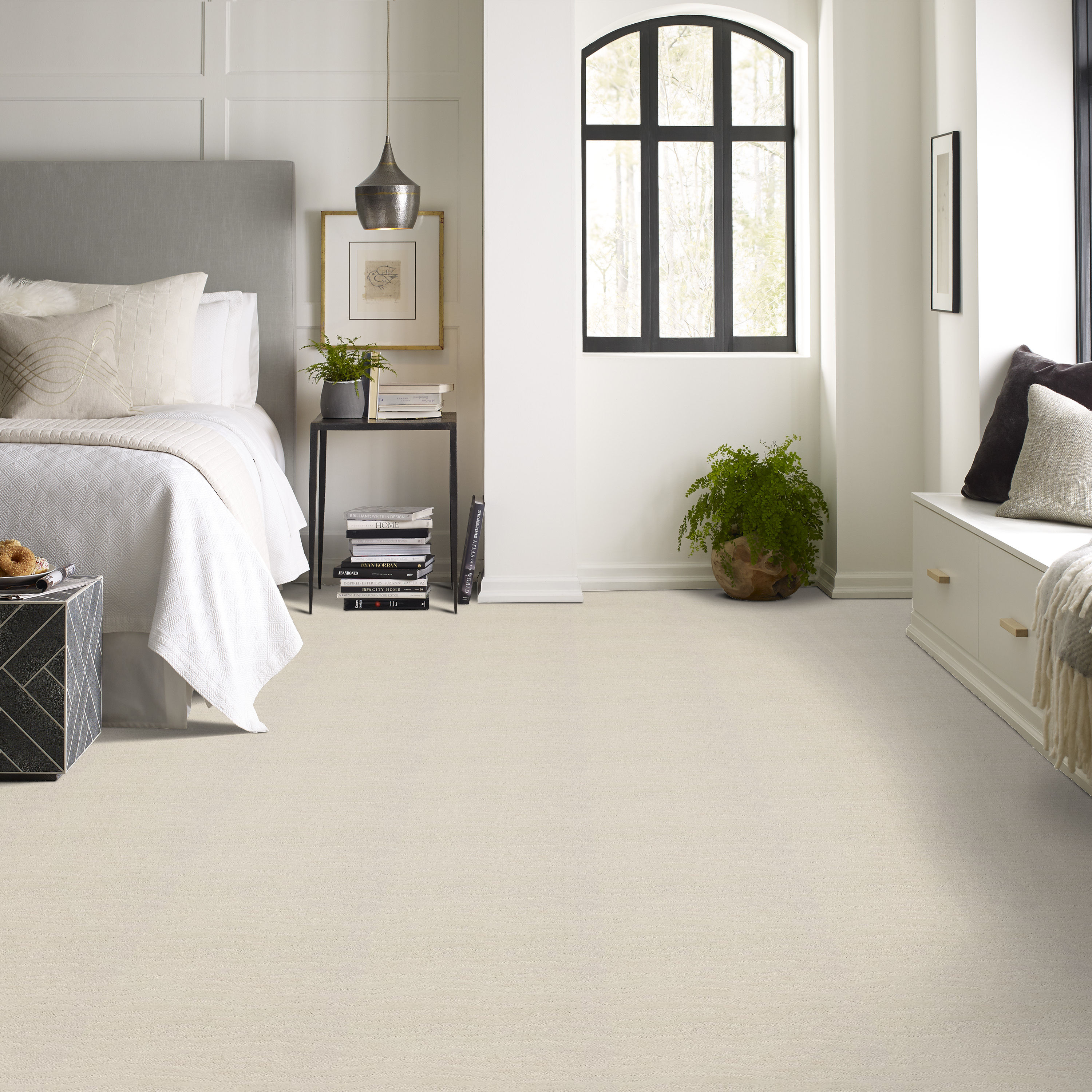 POSE MINIMAL ROOM in room