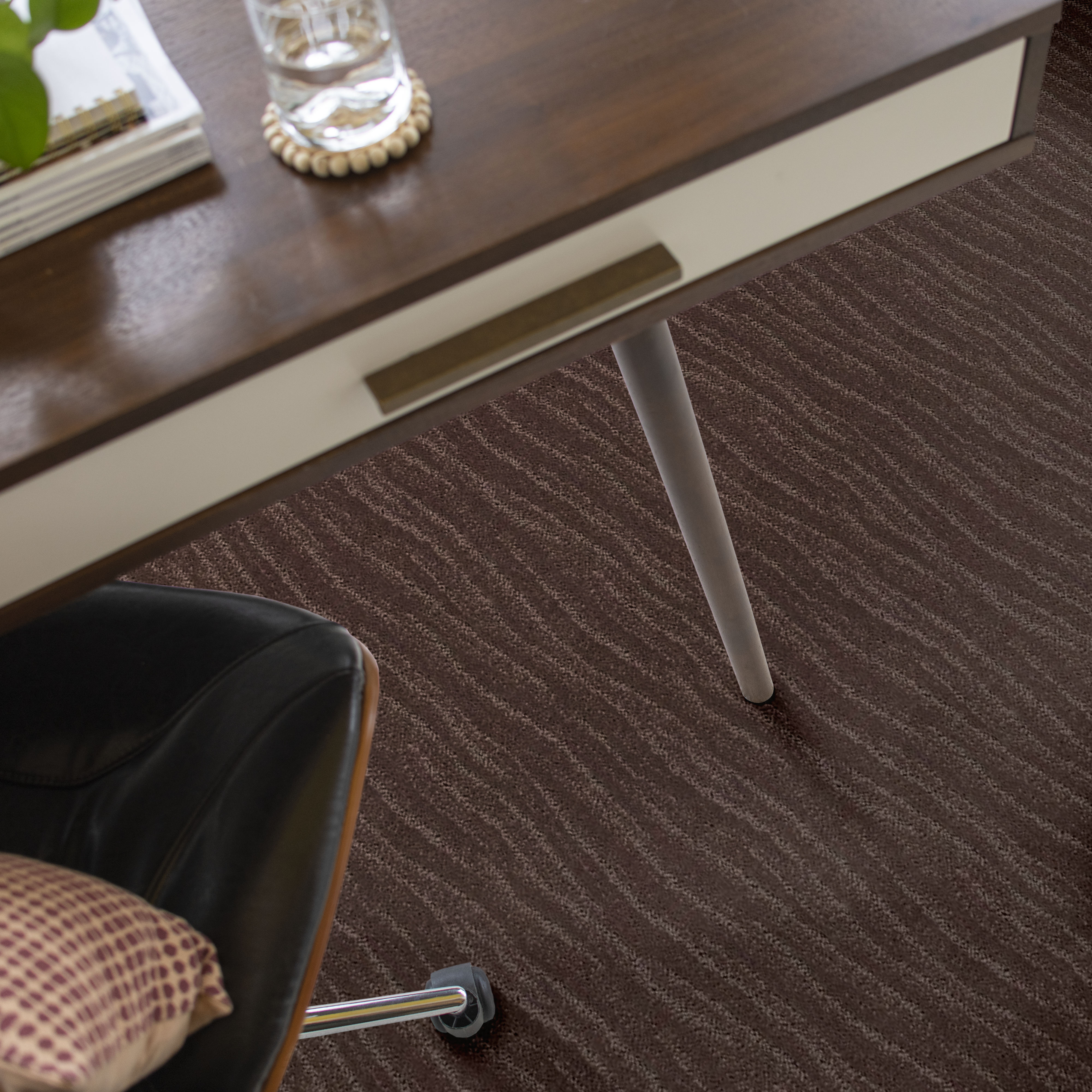 POSE CHANTRELLE ROOM in room