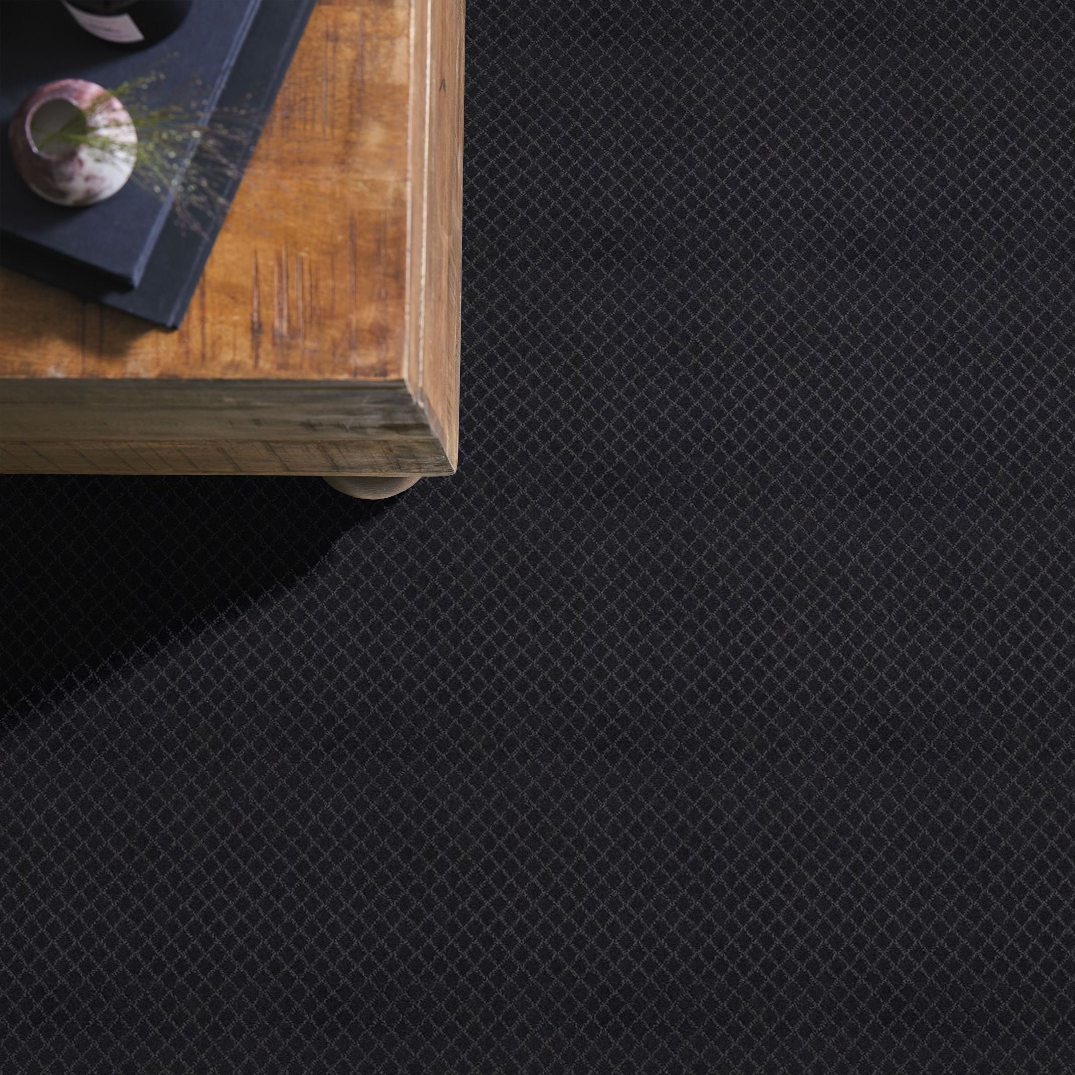 PAWNACHE NIGHT SHADE ROOM