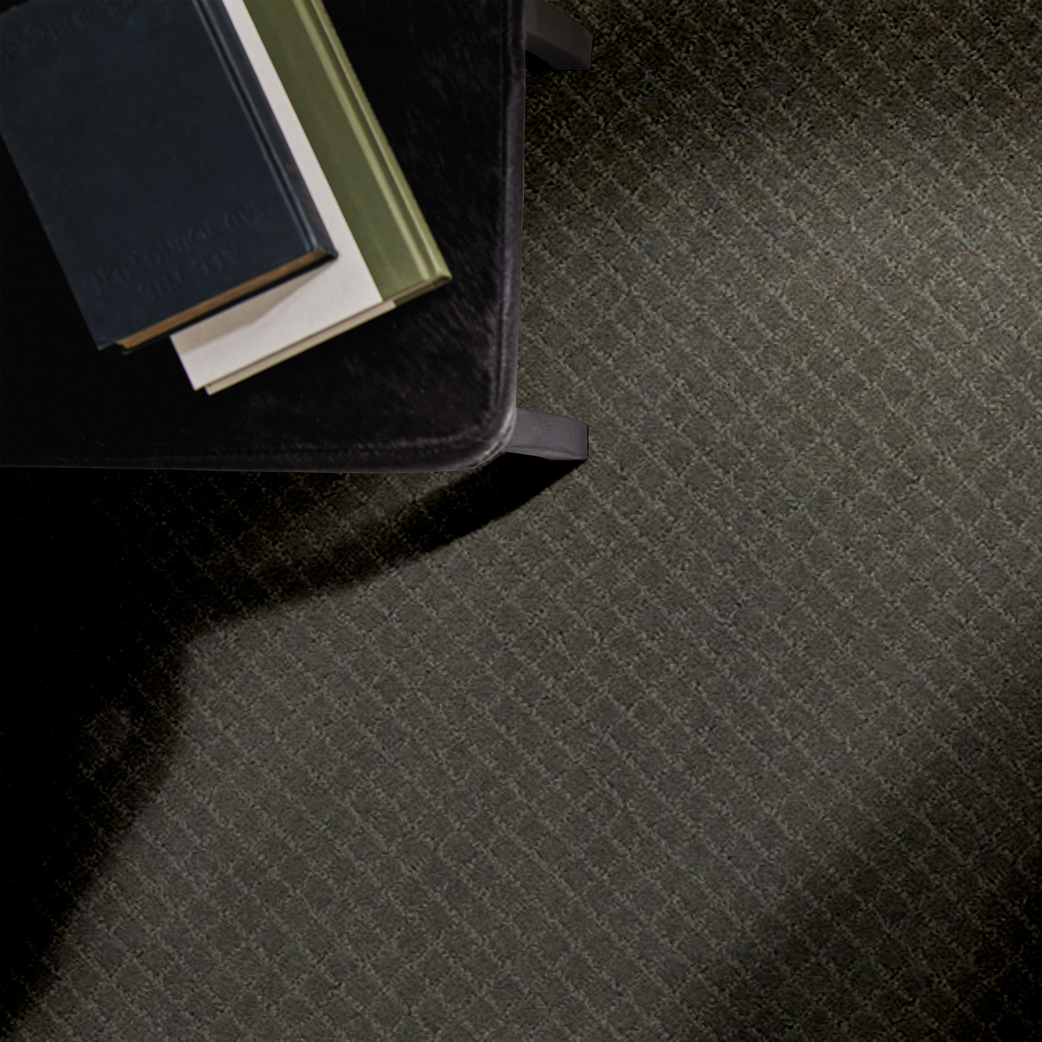 PAWNACHE SMOKED OYSTER ROOM