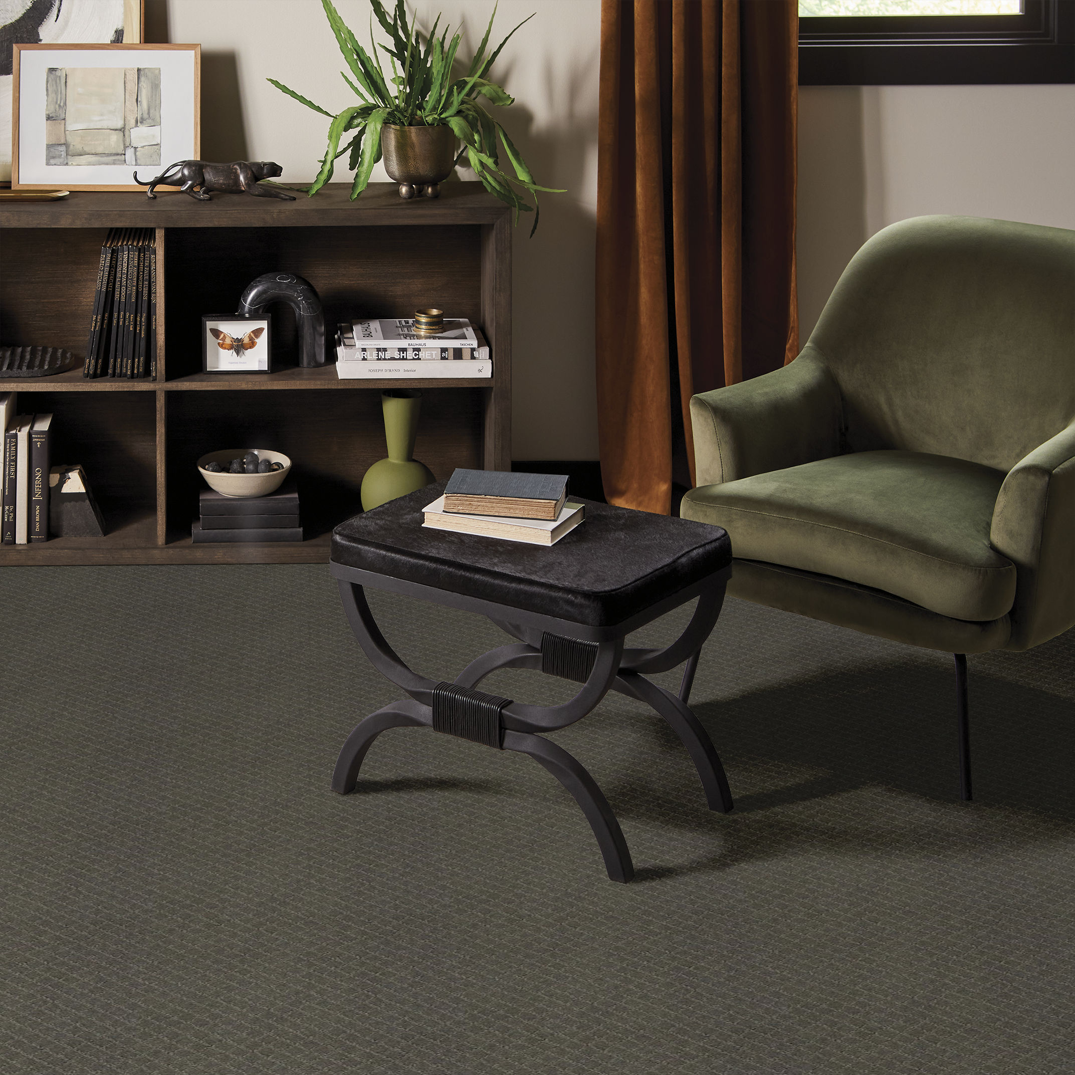 PAWNACHE SMOKED OYSTER ROOM