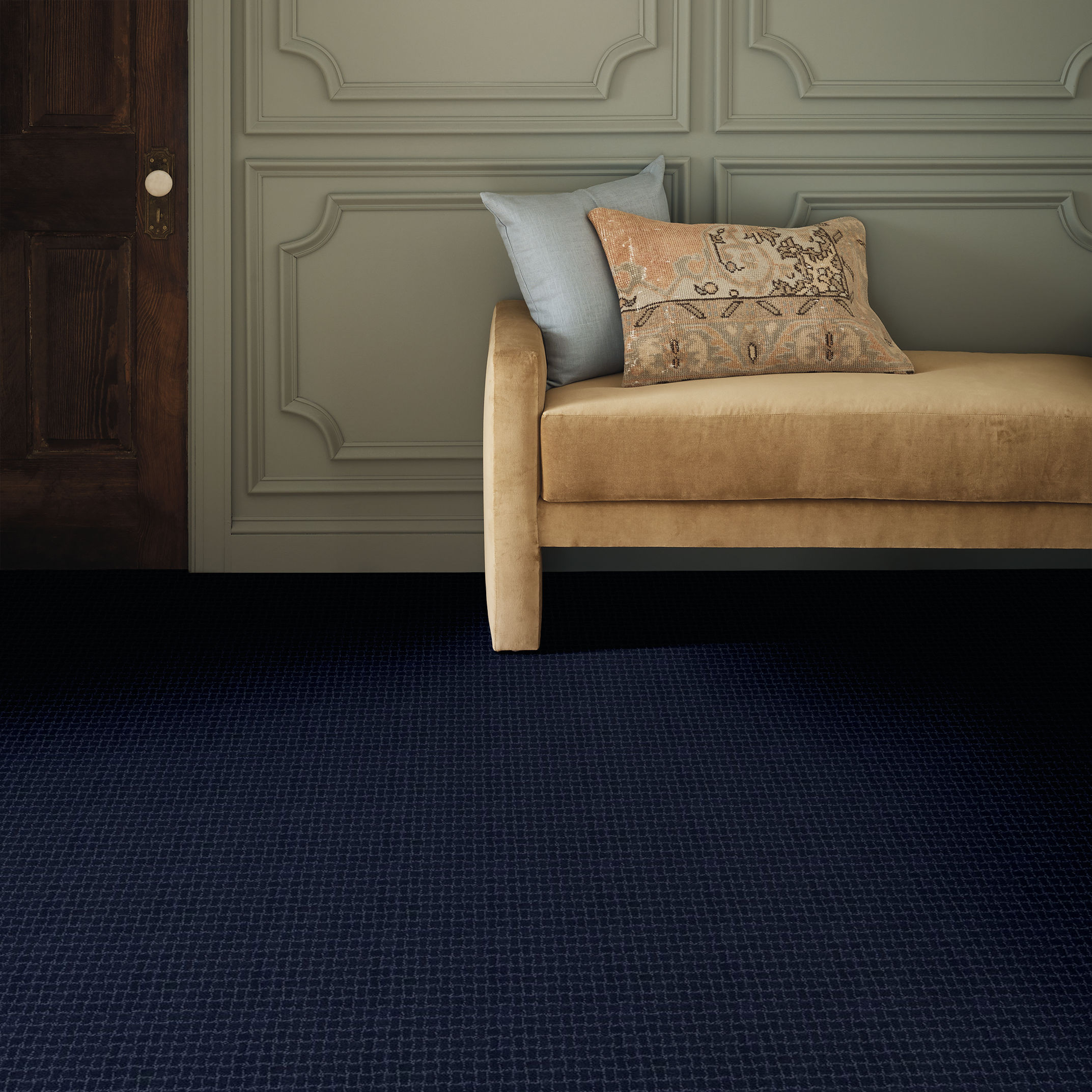 PAWSTRUCK DOWNPOUR ROOM